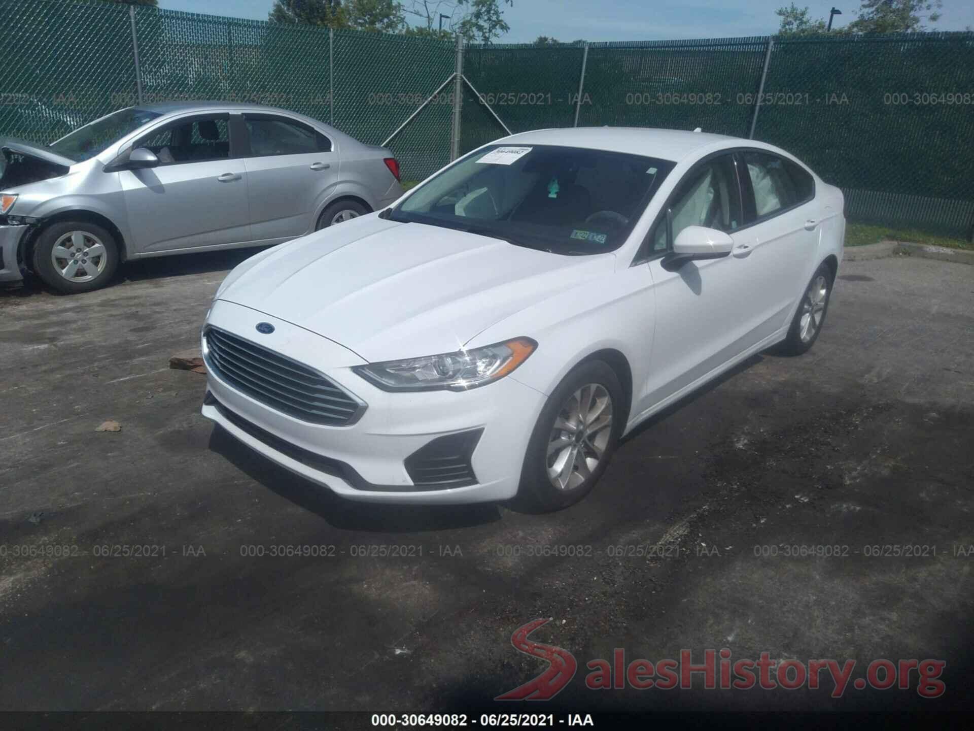 3FA6P0HDXKR158688 2019 FORD FUSION