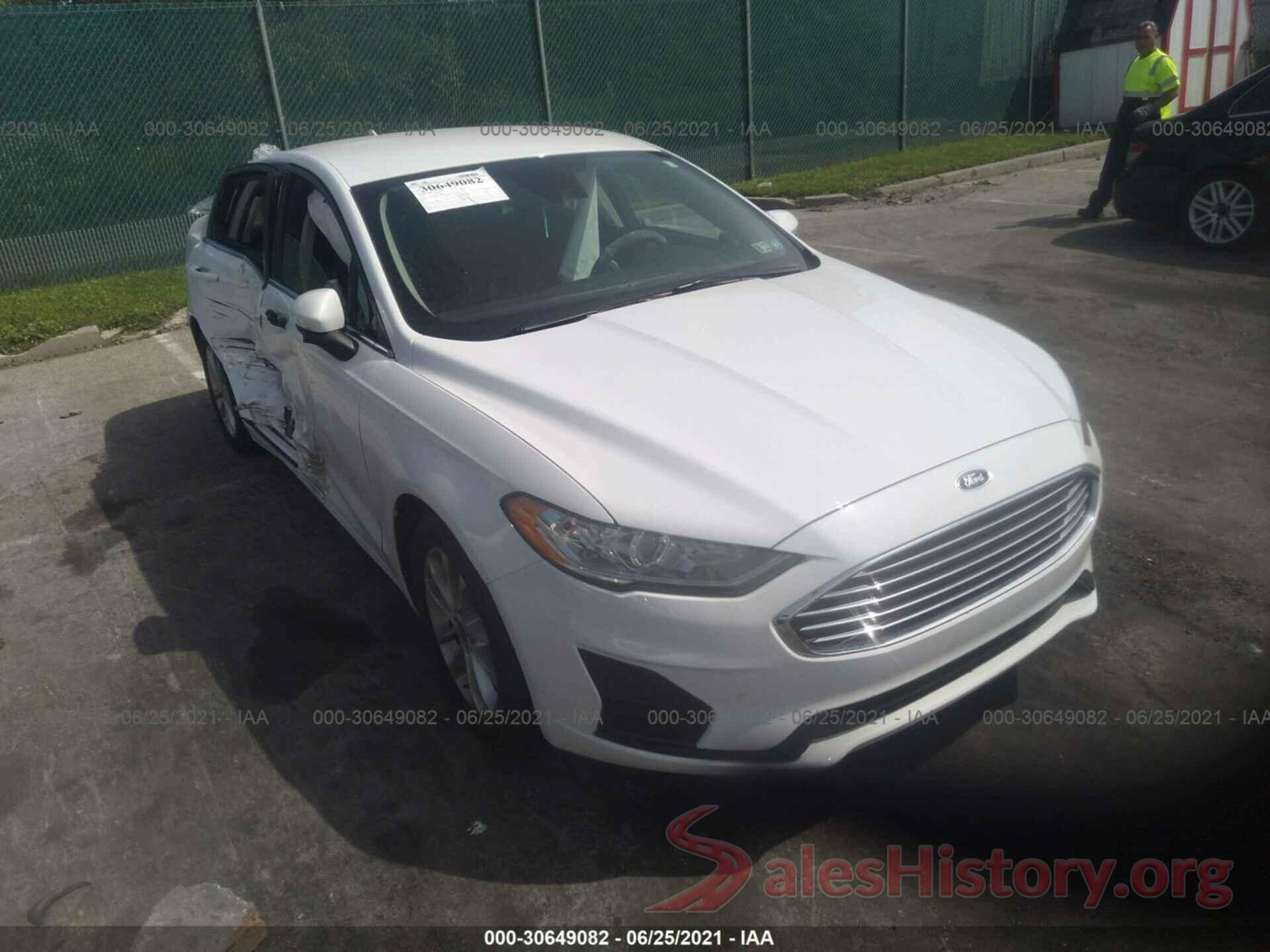 3FA6P0HDXKR158688 2019 FORD FUSION