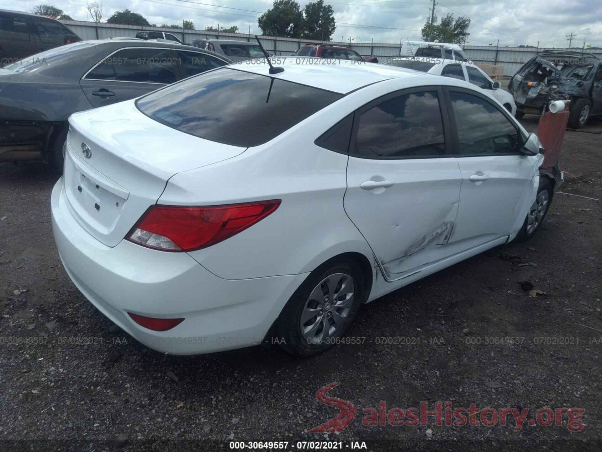 KMHCT4AE4HU345182 2017 HYUNDAI ACCENT