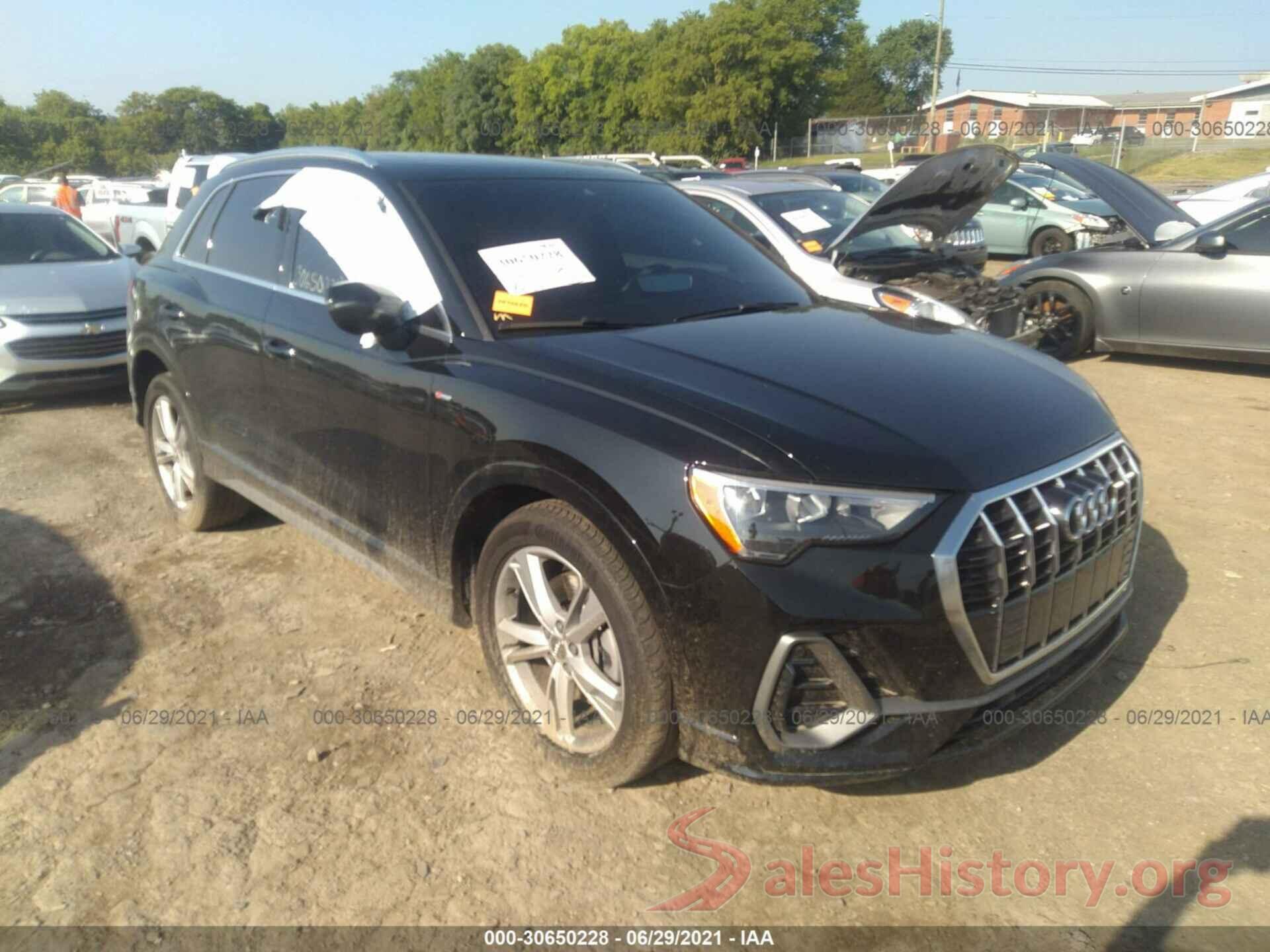 WA1DECF3XL1023896 2020 AUDI Q3