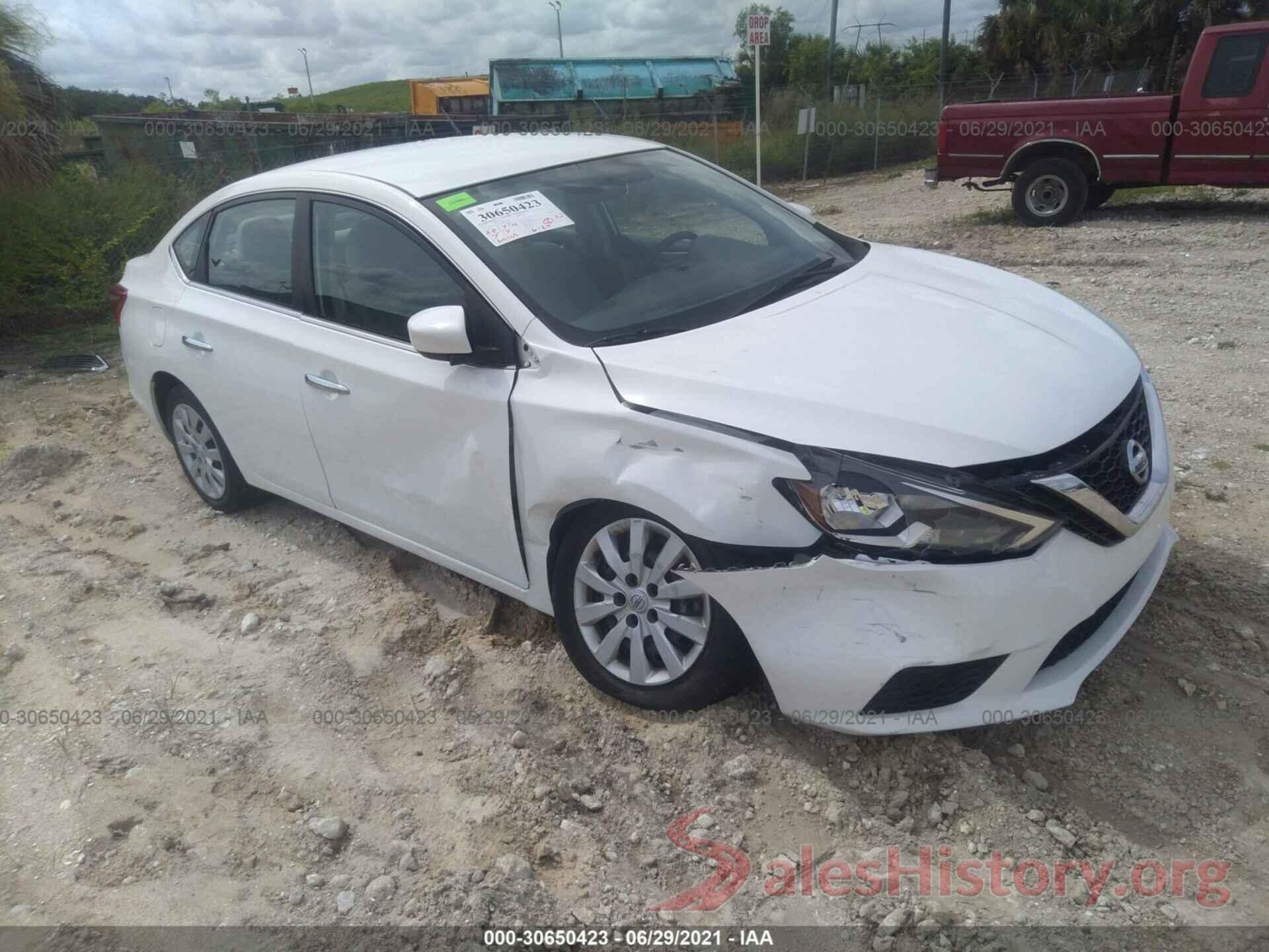 3N1AB7AP1HY215653 2017 NISSAN SENTRA