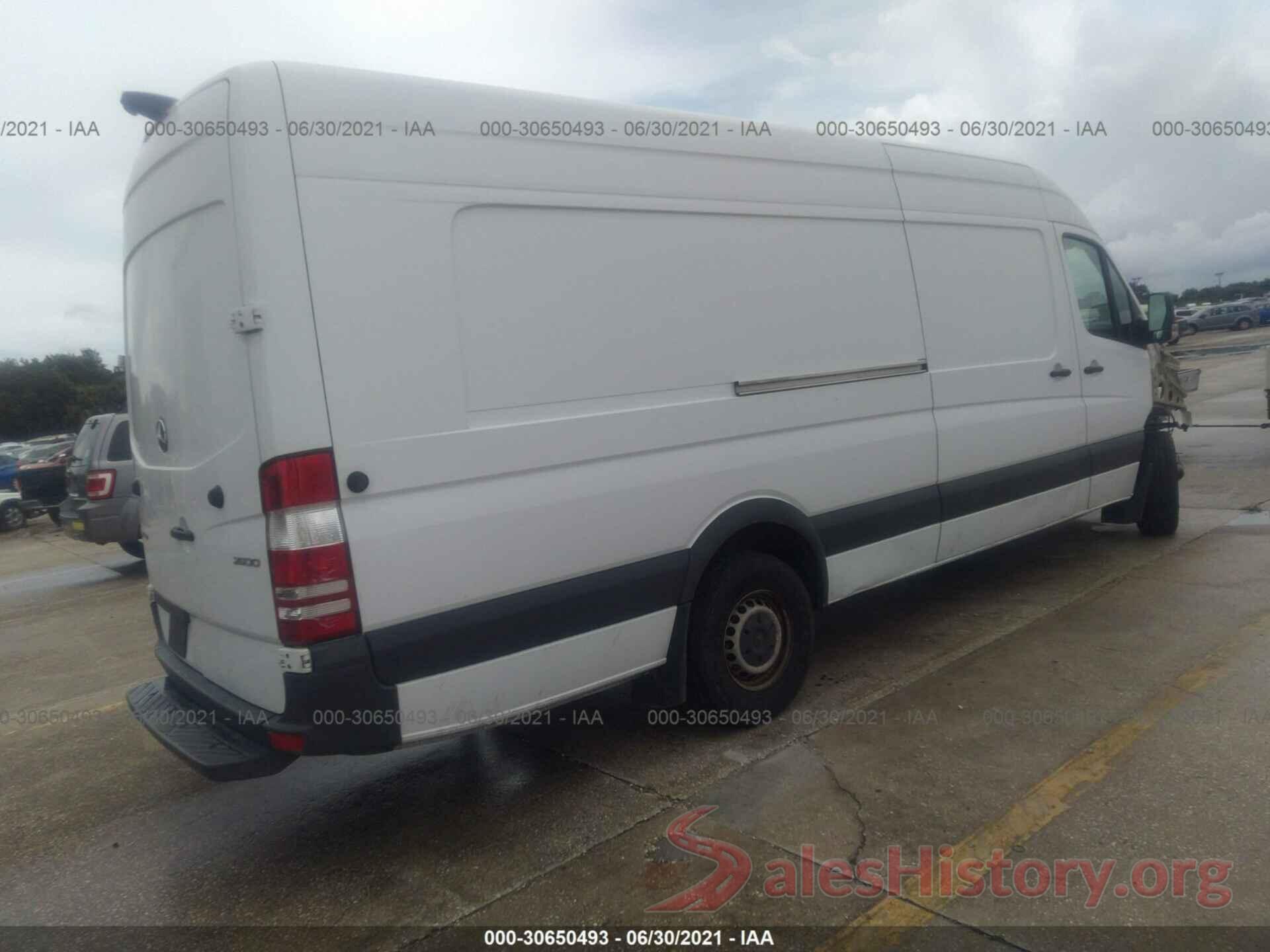 WD3PE8CD3JP621071 2018 MERCEDES-BENZ SPRINTER CARGO VAN