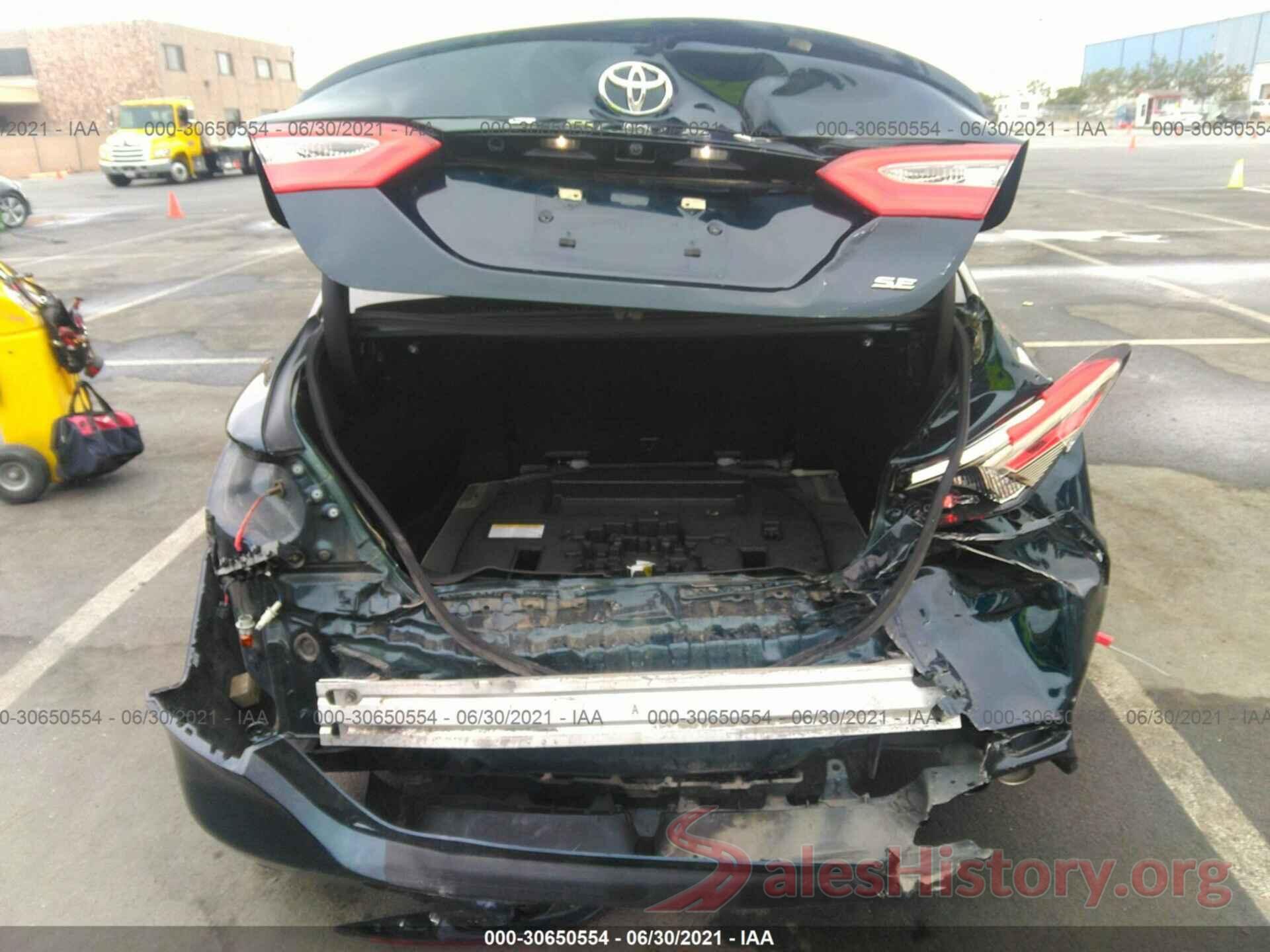 JTNB11HK8J3035026 2018 TOYOTA CAMRY