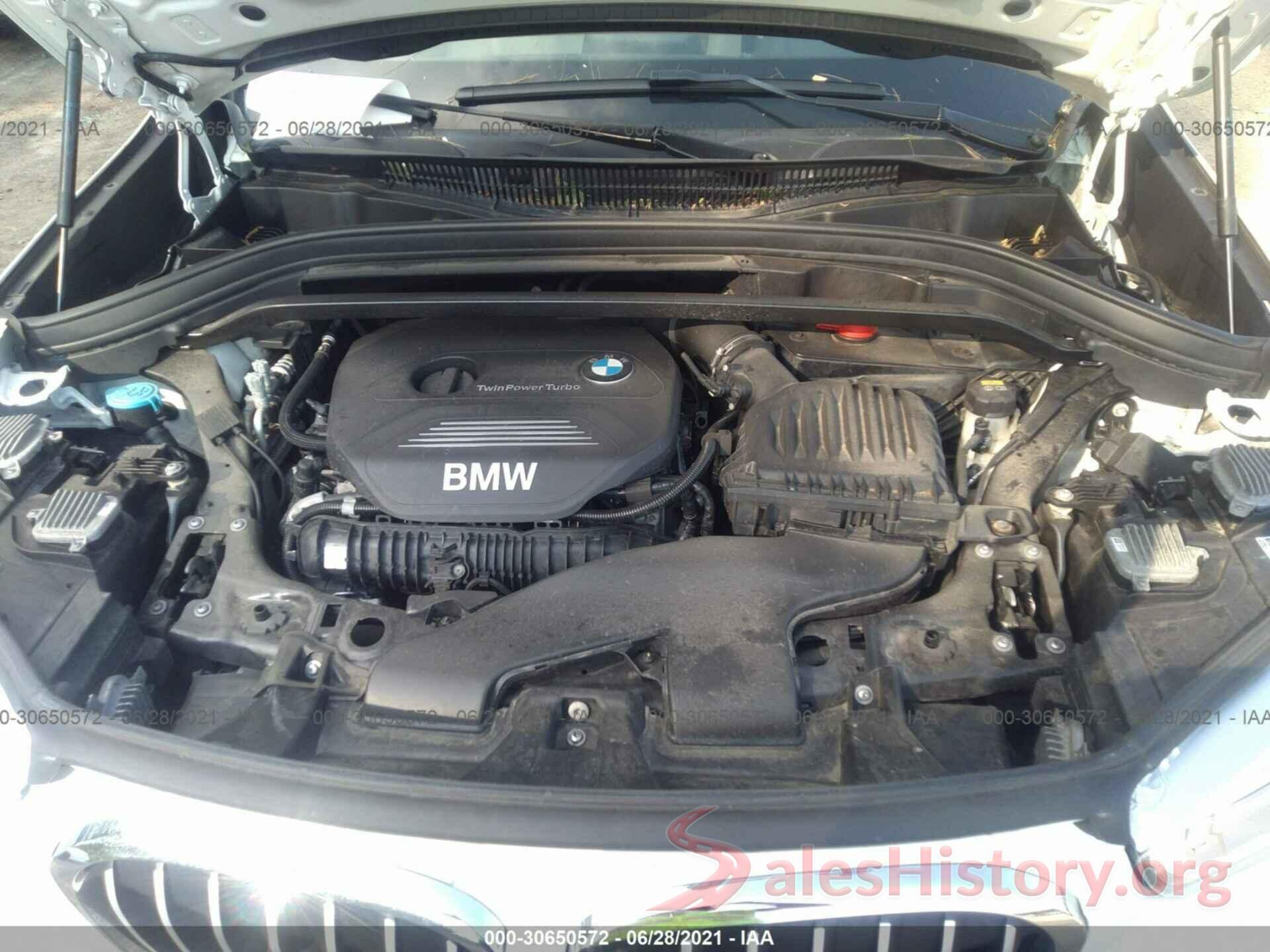 WBXHT3C38H5F84945 2017 BMW X1