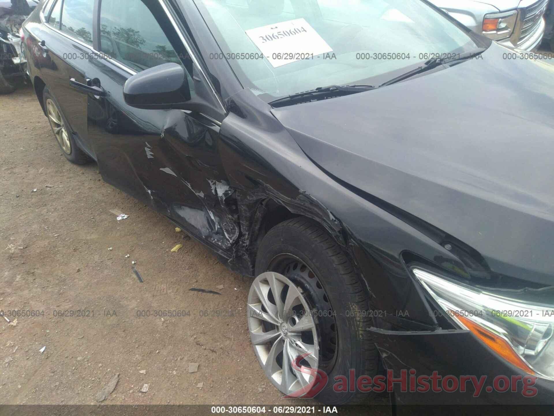 4T1BF1FK0GU123303 2016 TOYOTA CAMRY