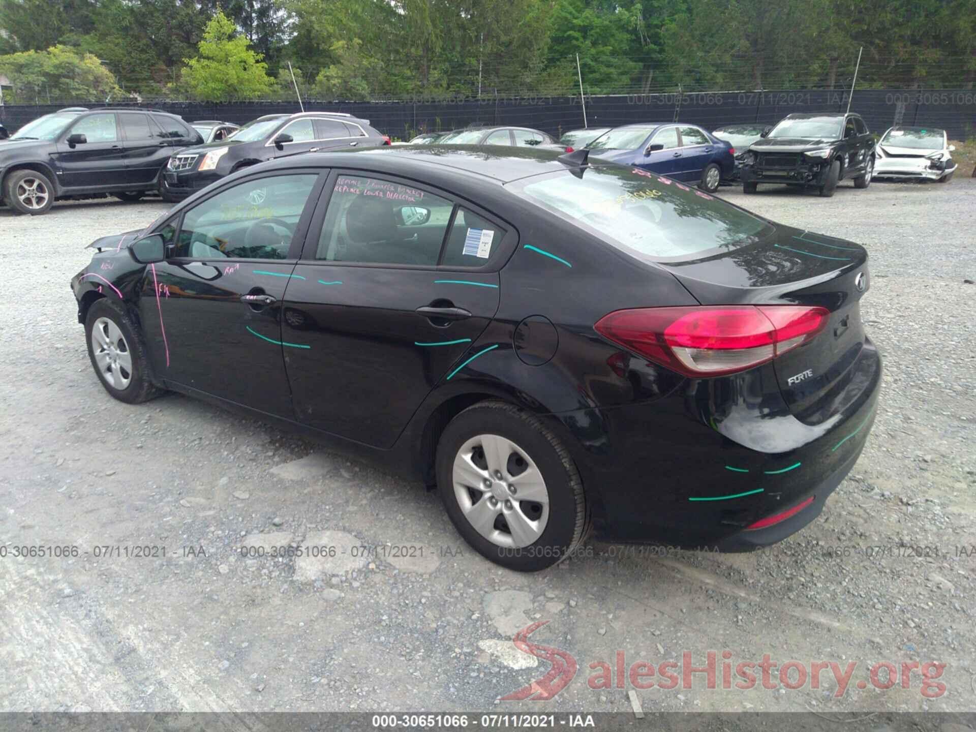 3KPFK4A74HE048577 2017 KIA FORTE