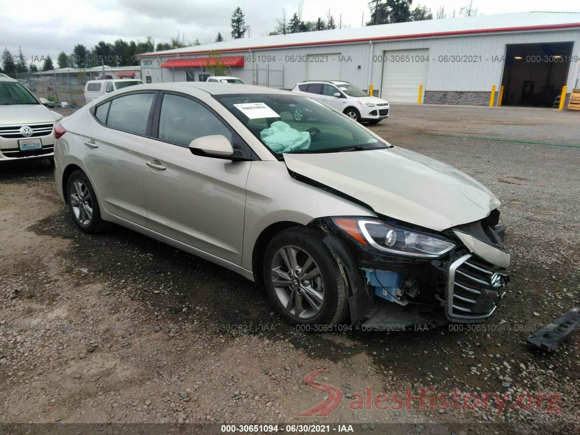 5NPD84LF1HH038045 2017 HYUNDAI ELANTRA