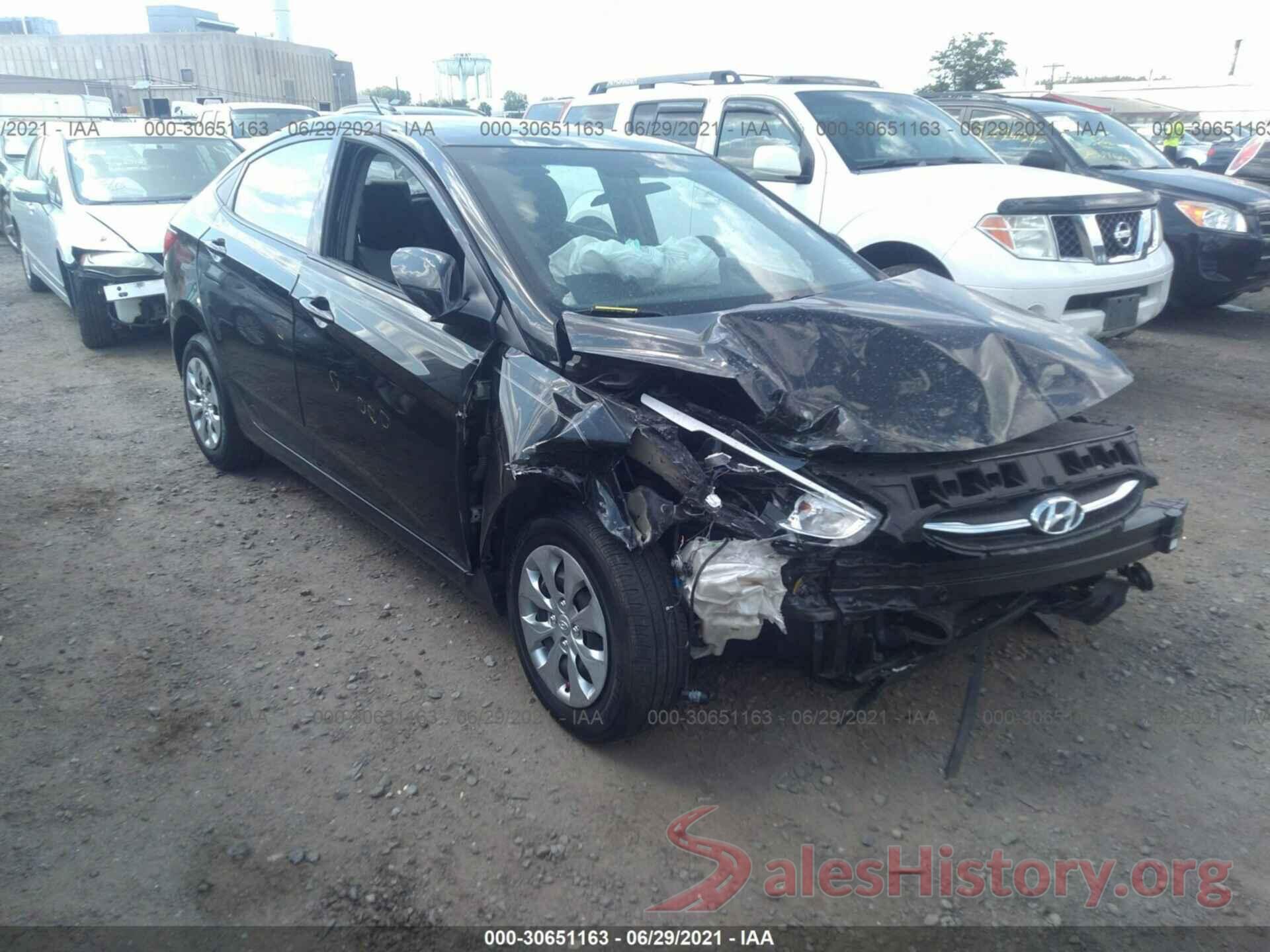 KMHCT4AE4HU355405 2017 HYUNDAI ACCENT