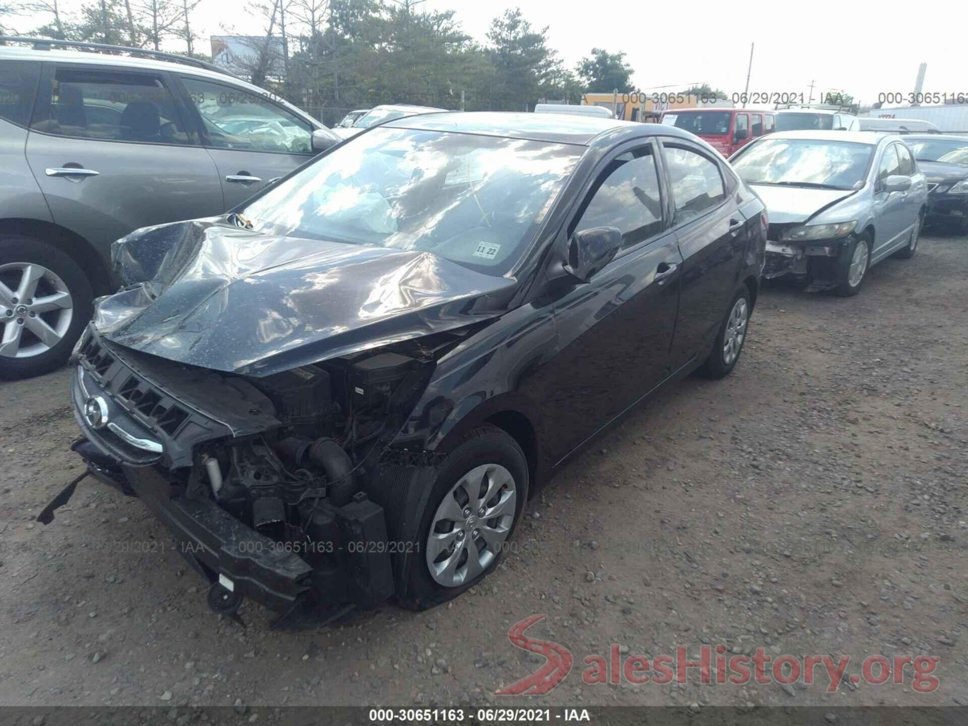 KMHCT4AE4HU355405 2017 HYUNDAI ACCENT