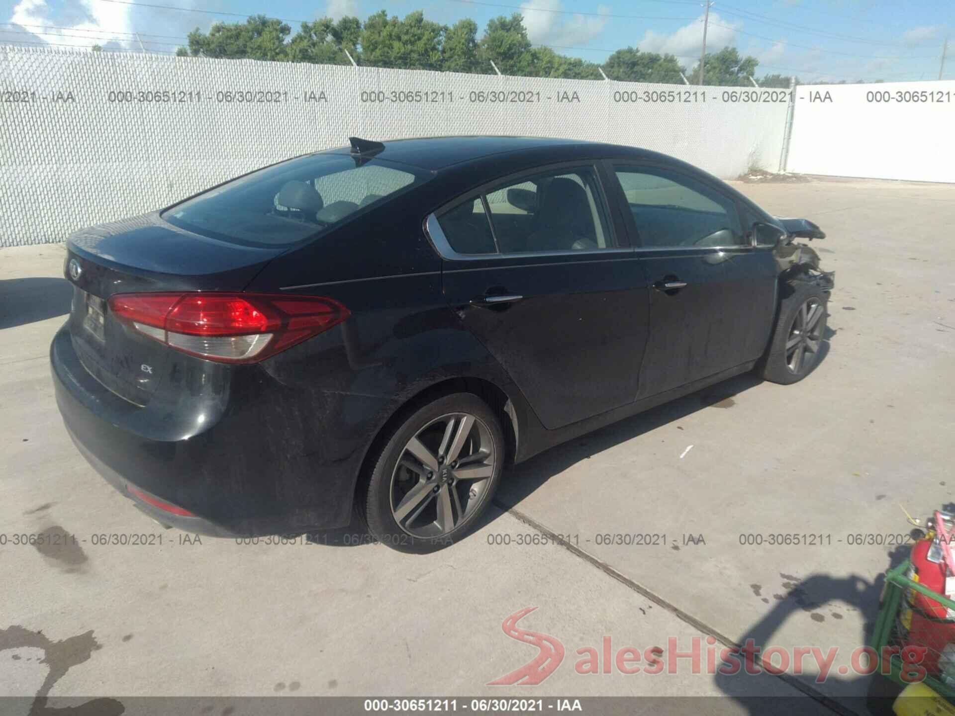 3KPFL4A84HE004472 2017 KIA FORTE