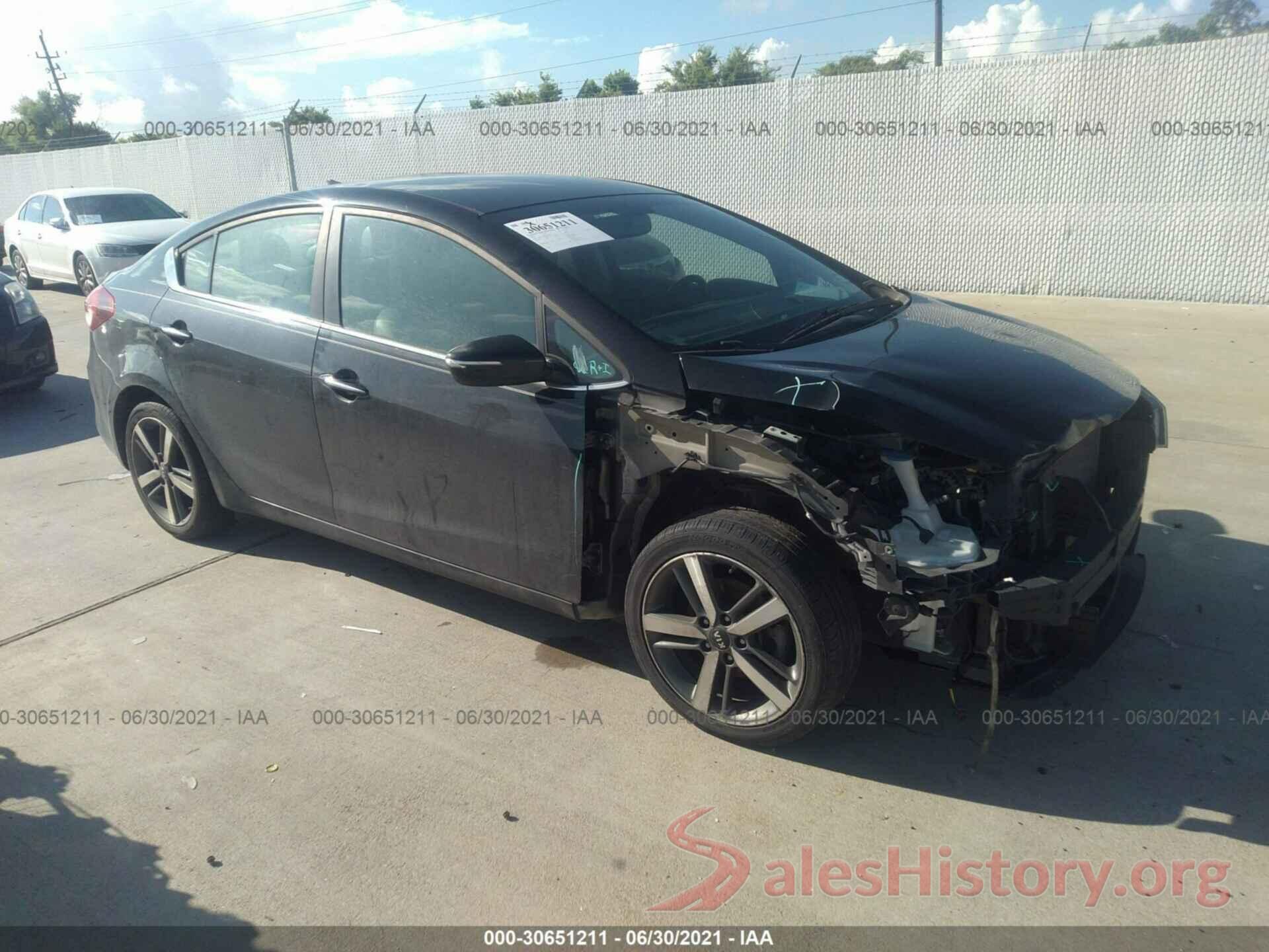 3KPFL4A84HE004472 2017 KIA FORTE