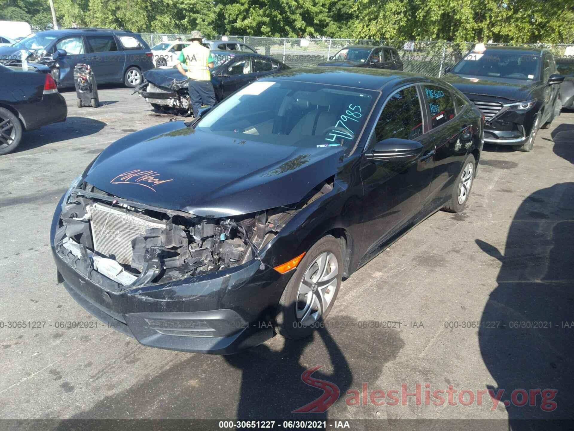 2HGFC2F52HH563012 2017 HONDA CIVIC SEDAN