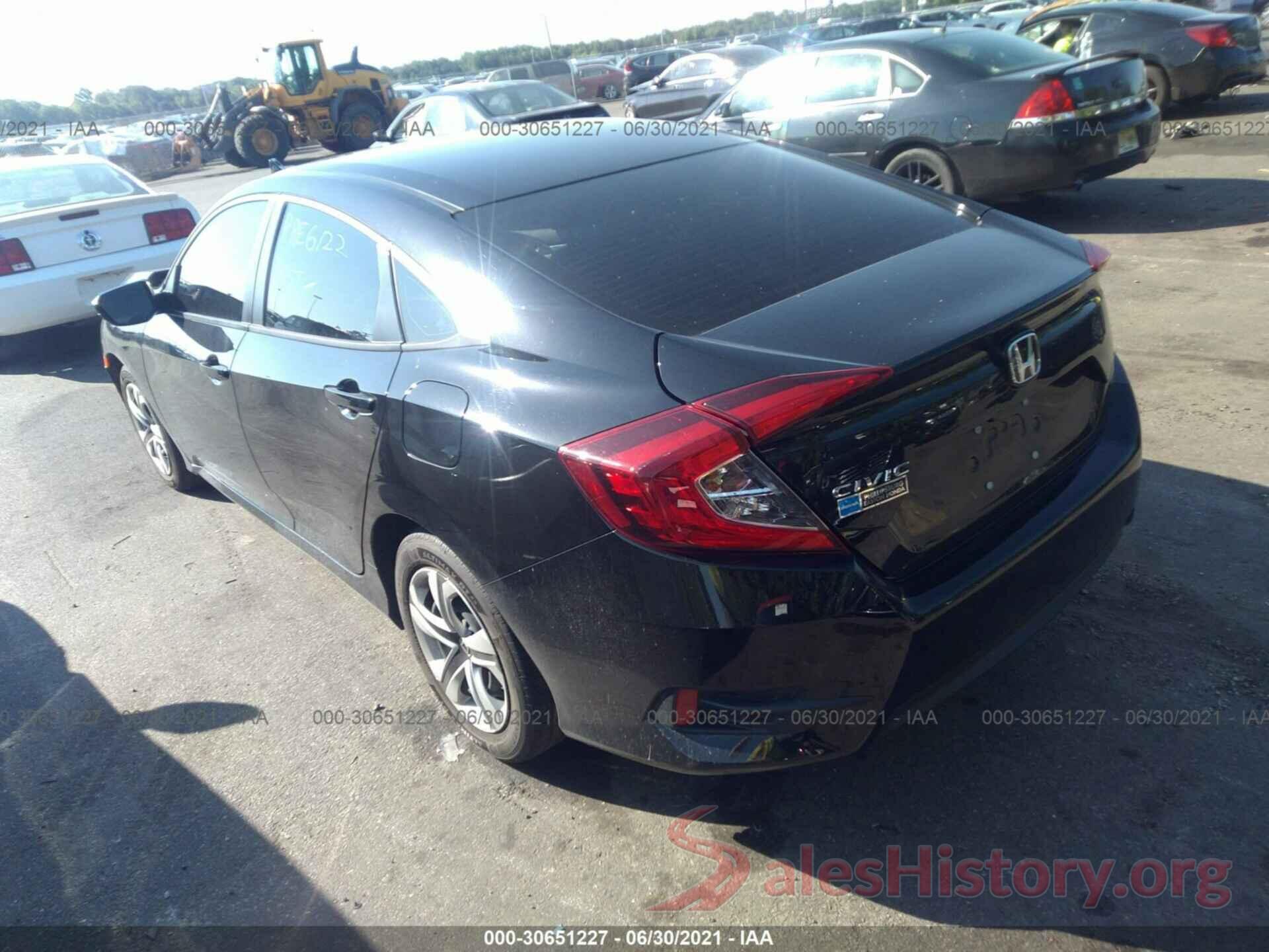 2HGFC2F52HH563012 2017 HONDA CIVIC SEDAN