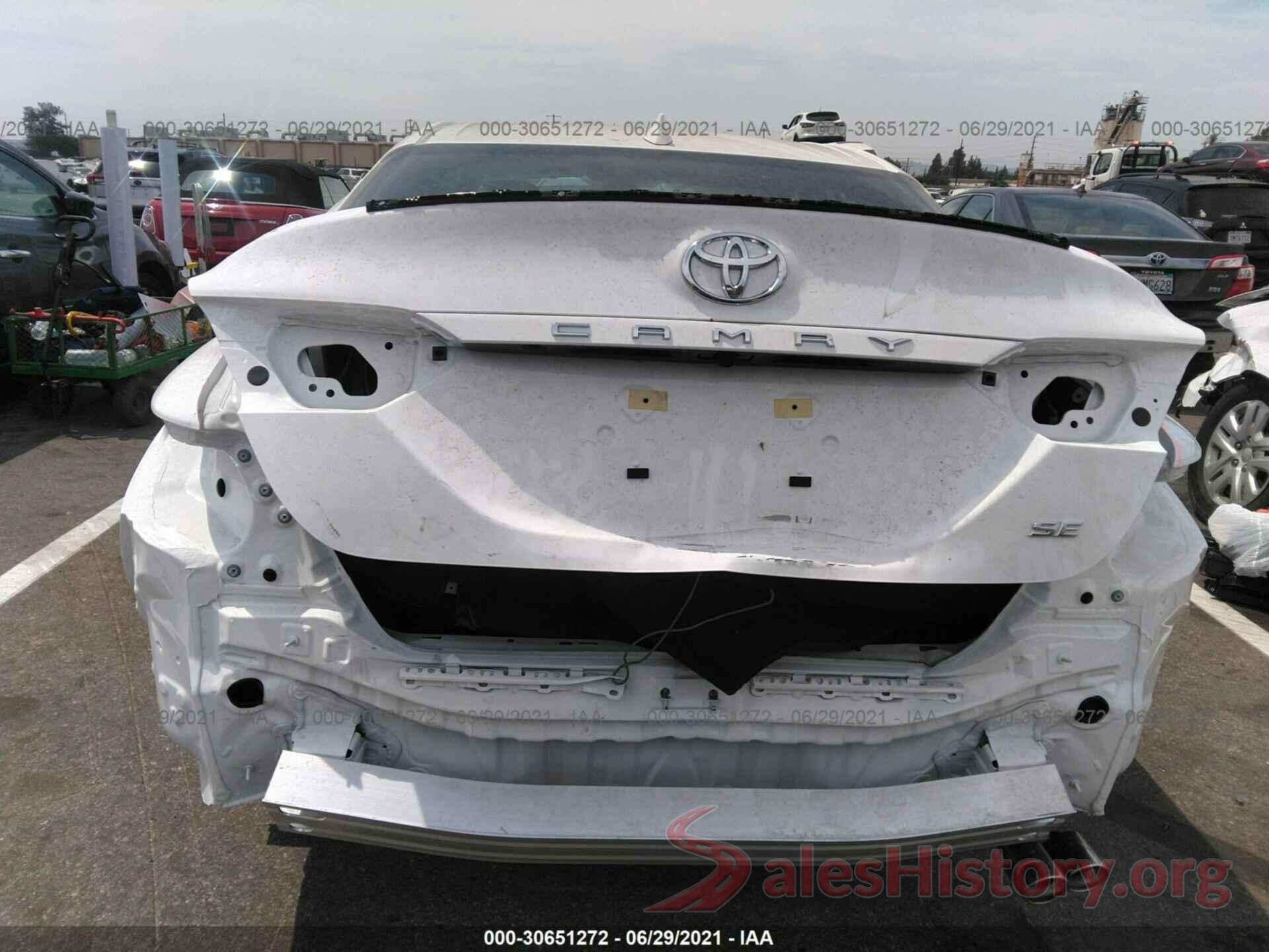 4T1G11AK0MU582063 2021 TOYOTA CAMRY