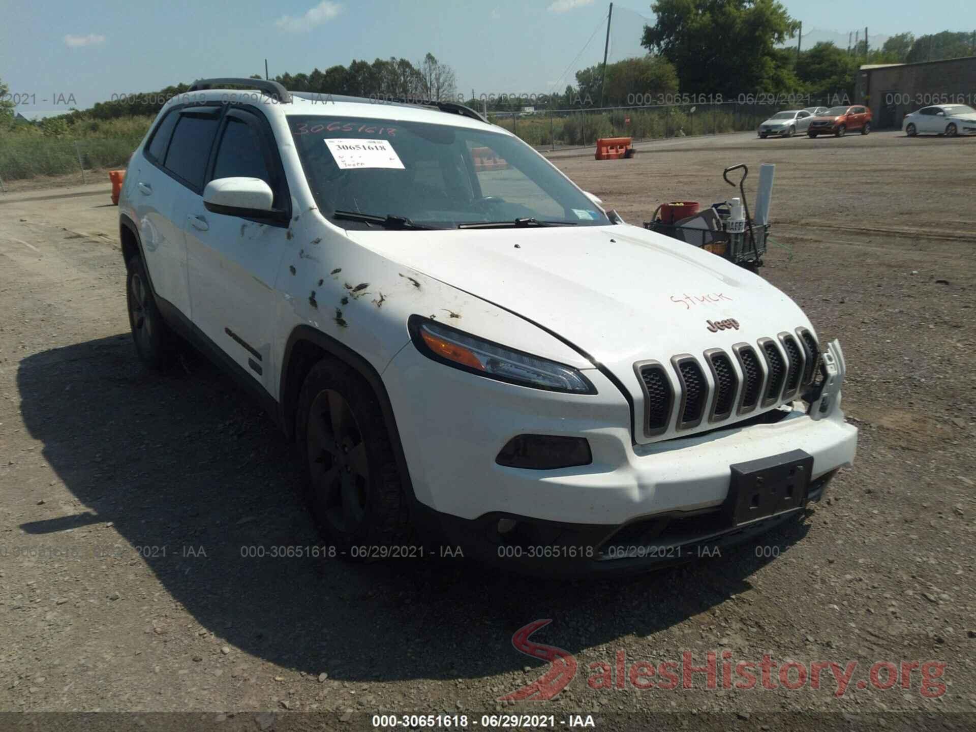 1C4PJMCS6HW521250 2017 JEEP CHEROKEE