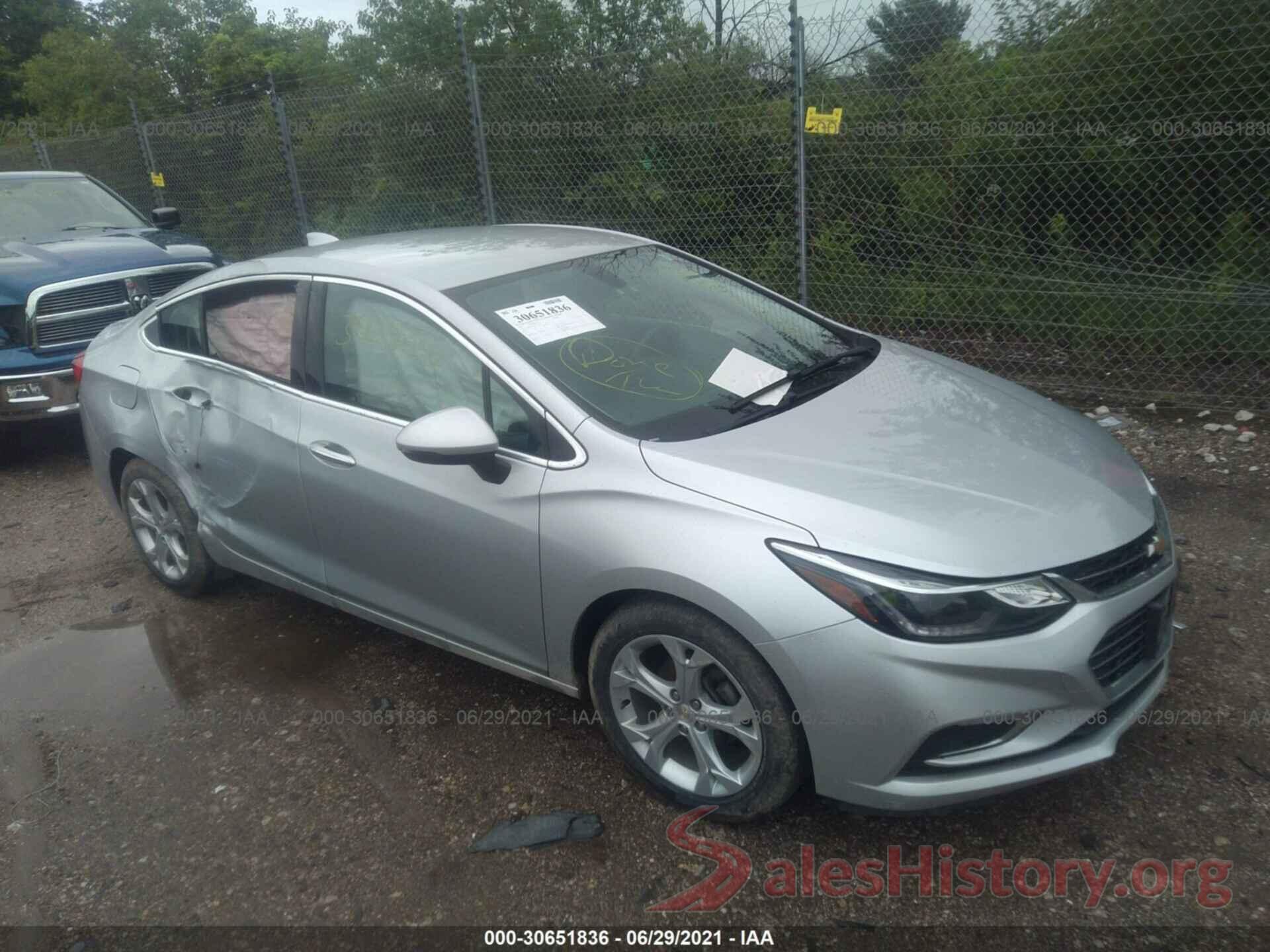 1G1BF5SMXH7165702 2017 CHEVROLET CRUZE