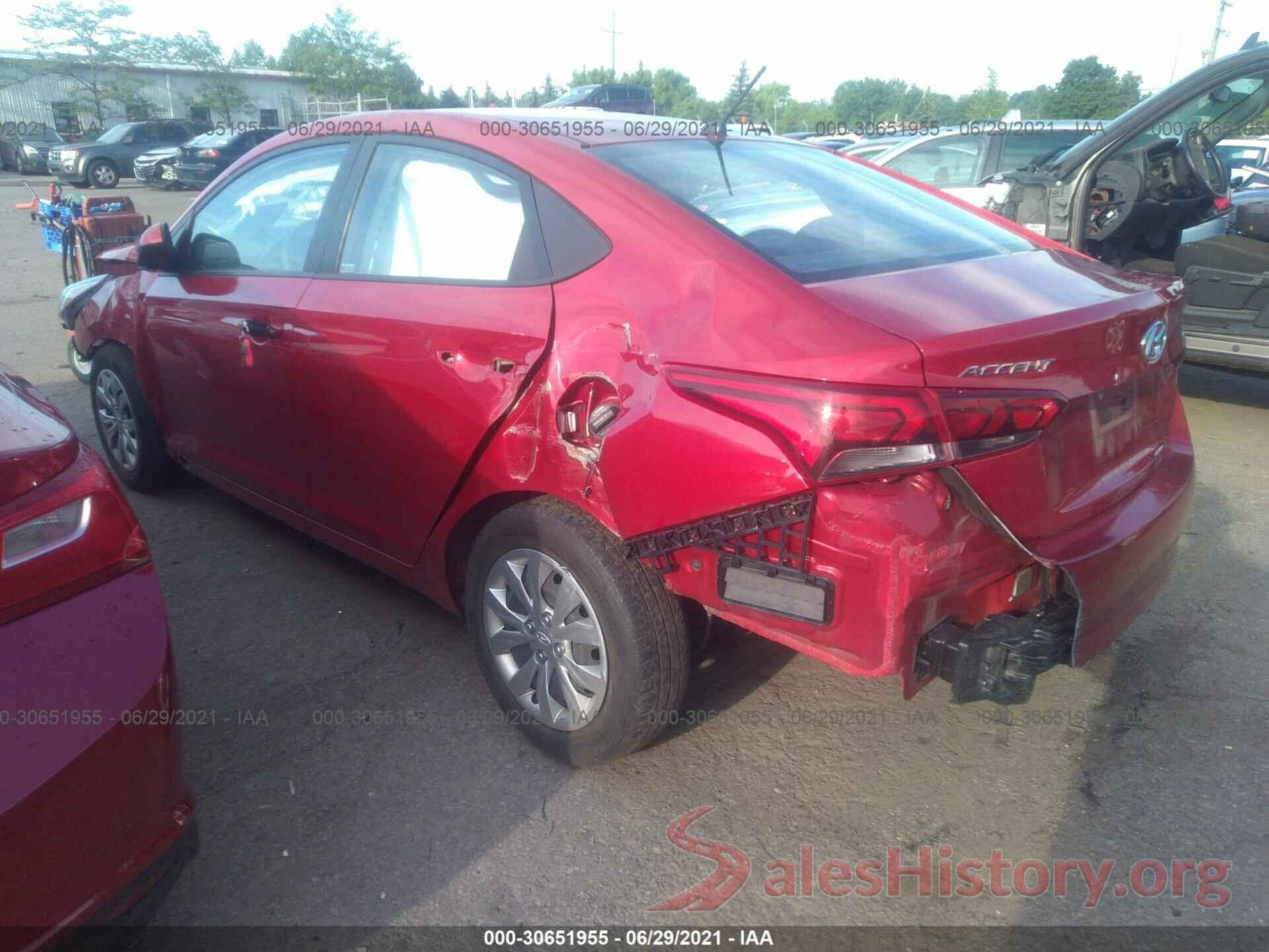 3KPC24A33JE015351 2018 HYUNDAI ACCENT