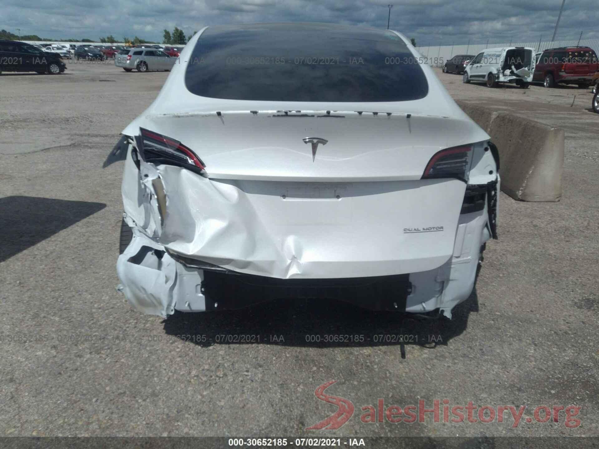 5YJYGDEF1MF090110 2021 TESLA MODEL Y