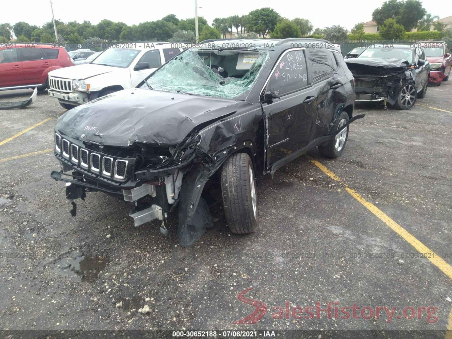 3C4NJCBB3JT251053 2018 JEEP COMPASS