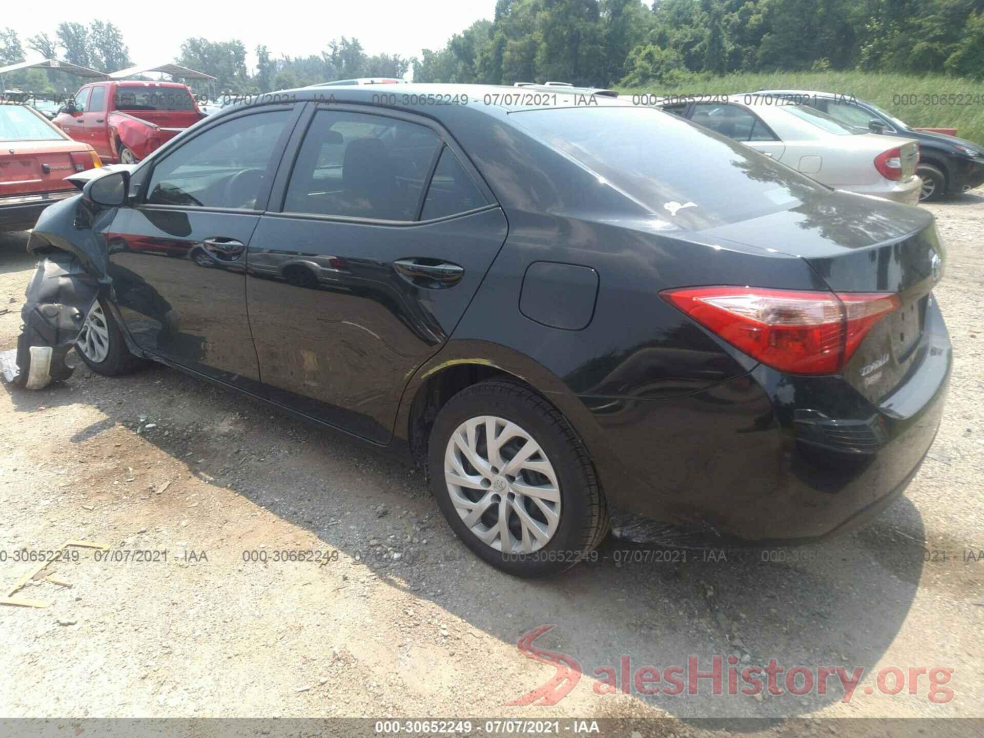 2T1BURHE0JC101242 2018 TOYOTA COROLLA