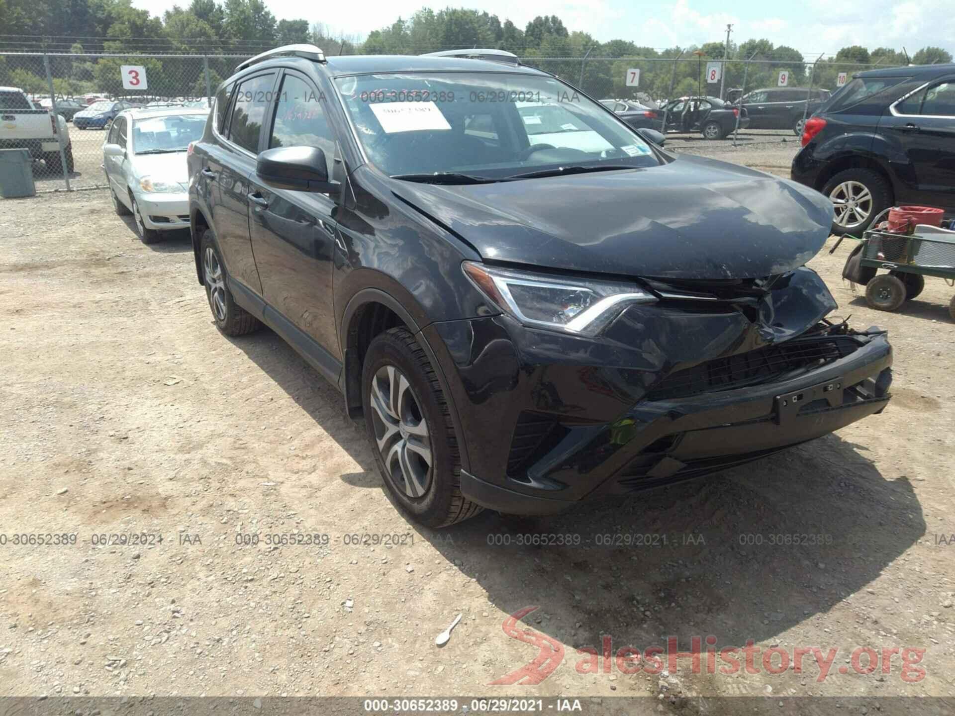 2T3BFREV2HW688431 2017 TOYOTA RAV4