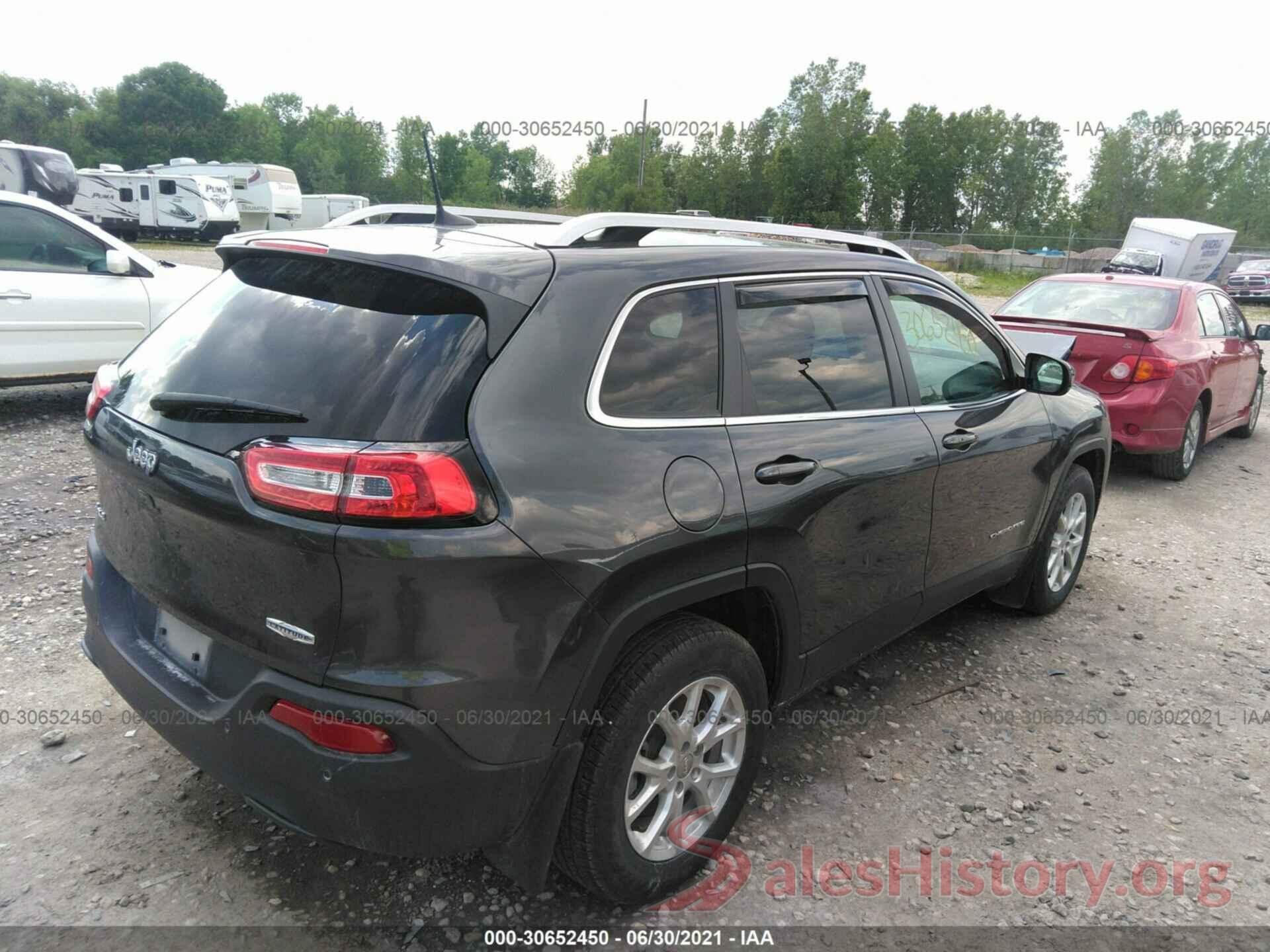 1C4PJMCB8HW543377 2017 JEEP CHEROKEE