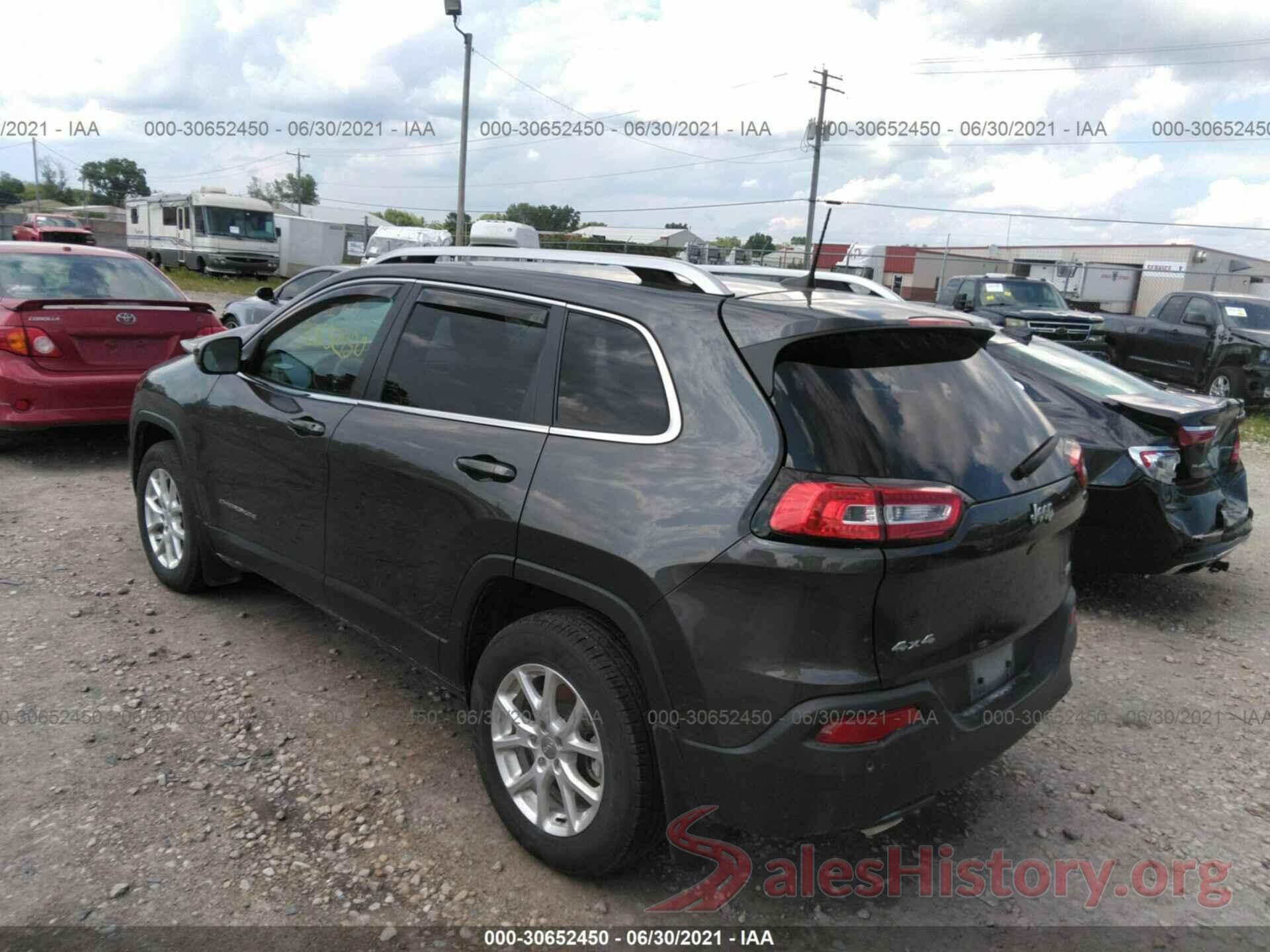 1C4PJMCB8HW543377 2017 JEEP CHEROKEE