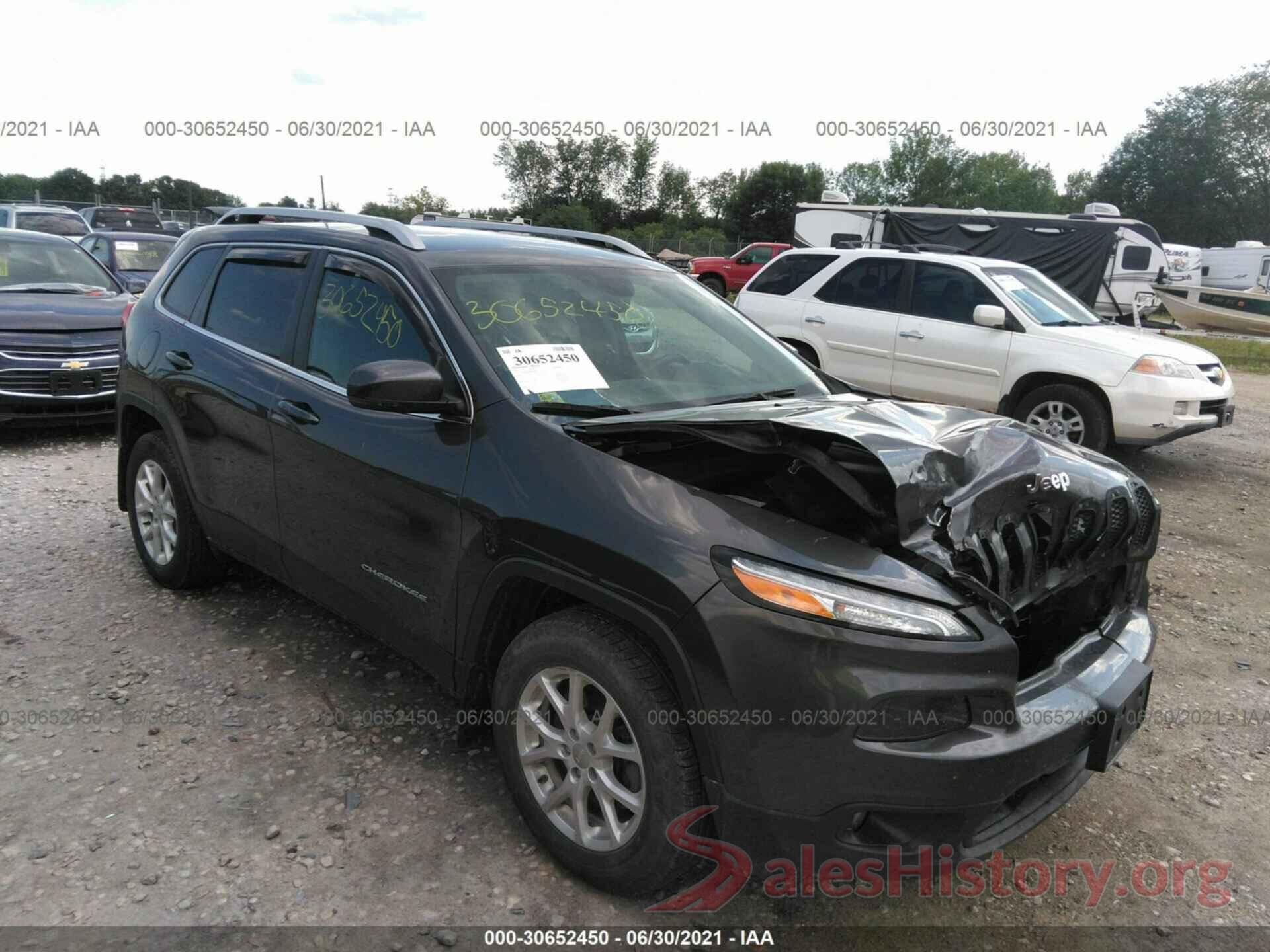 1C4PJMCB8HW543377 2017 JEEP CHEROKEE