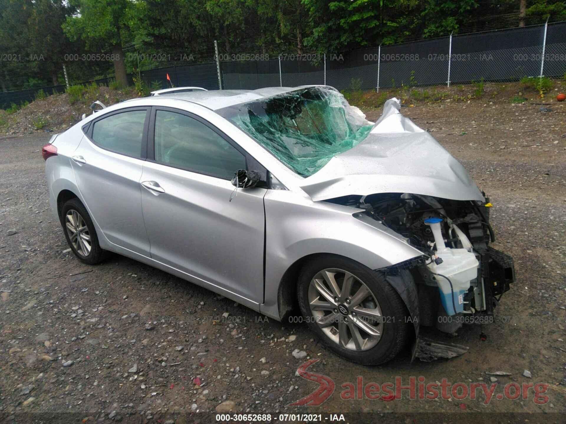 5NPDH4AE4GH788449 2016 HYUNDAI ELANTRA