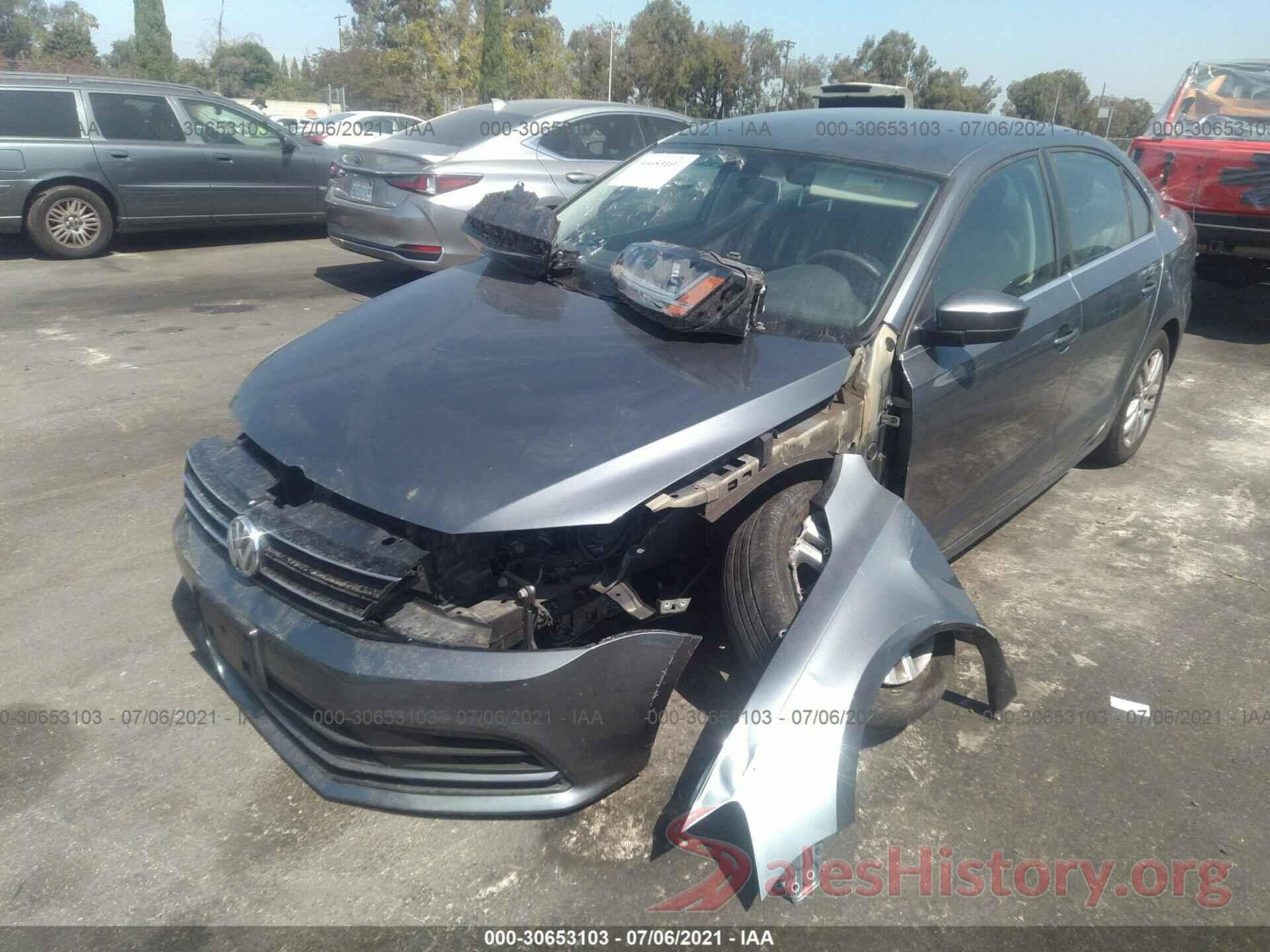 3VW2B7AJ9HM352468 2017 VOLKSWAGEN JETTA