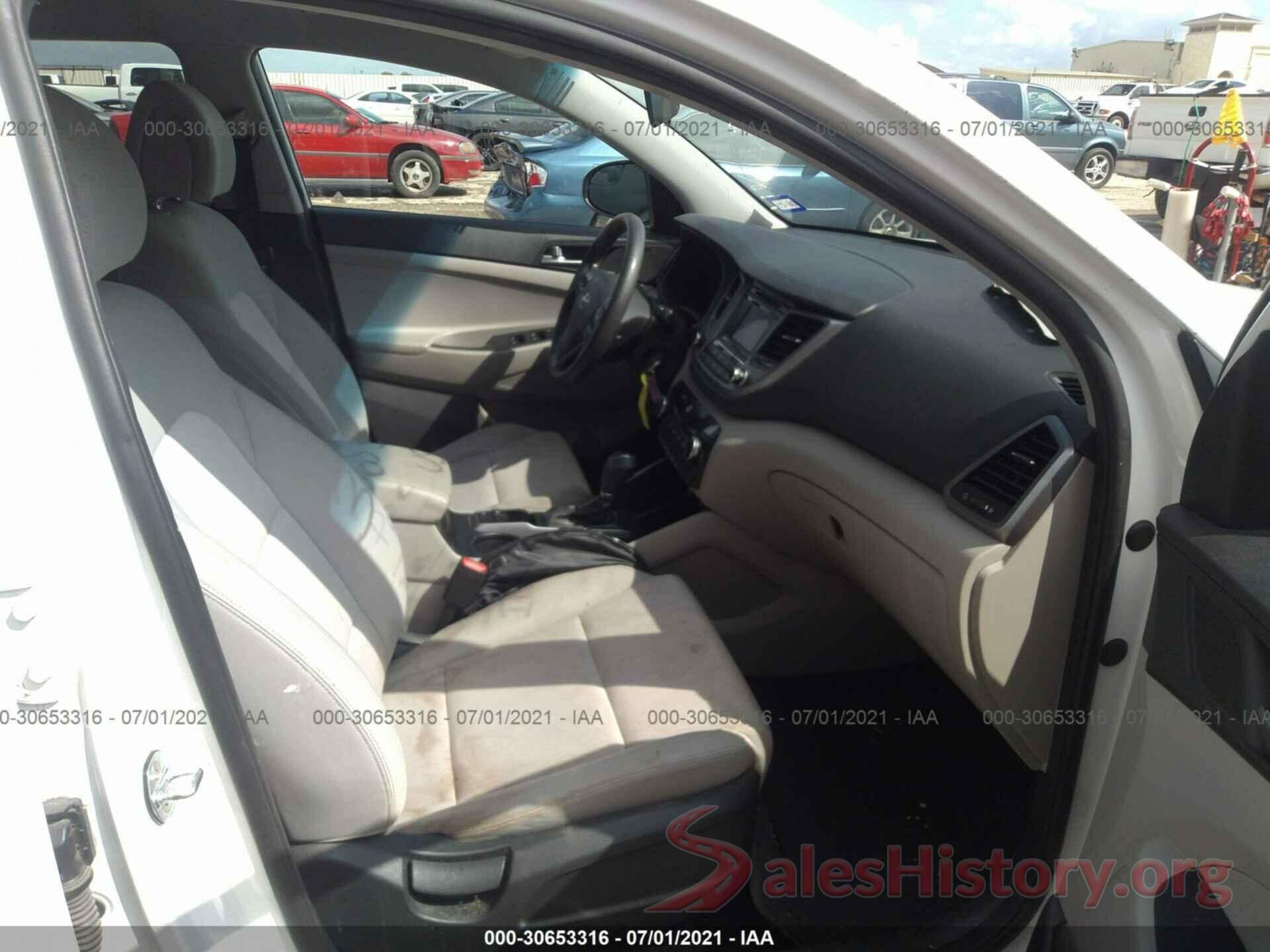 KM8J33A43HU407728 2017 HYUNDAI TUCSON