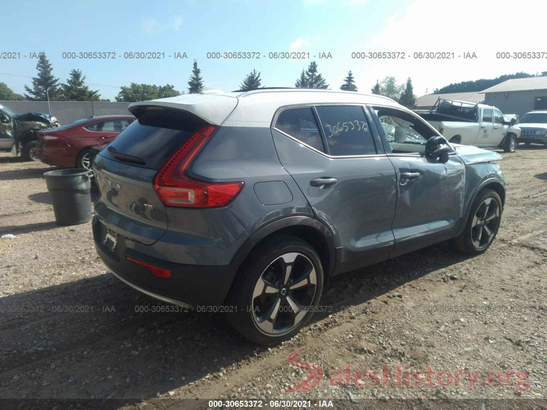 YV4162UK0L2295844 2020 VOLVO XC40