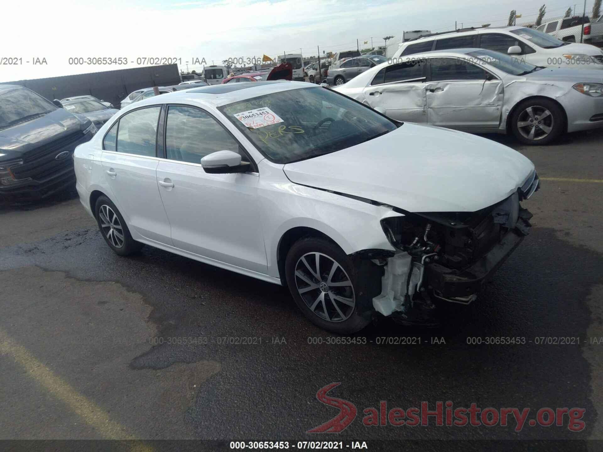 3VWDB7AJ5JM247473 2018 VOLKSWAGEN JETTA