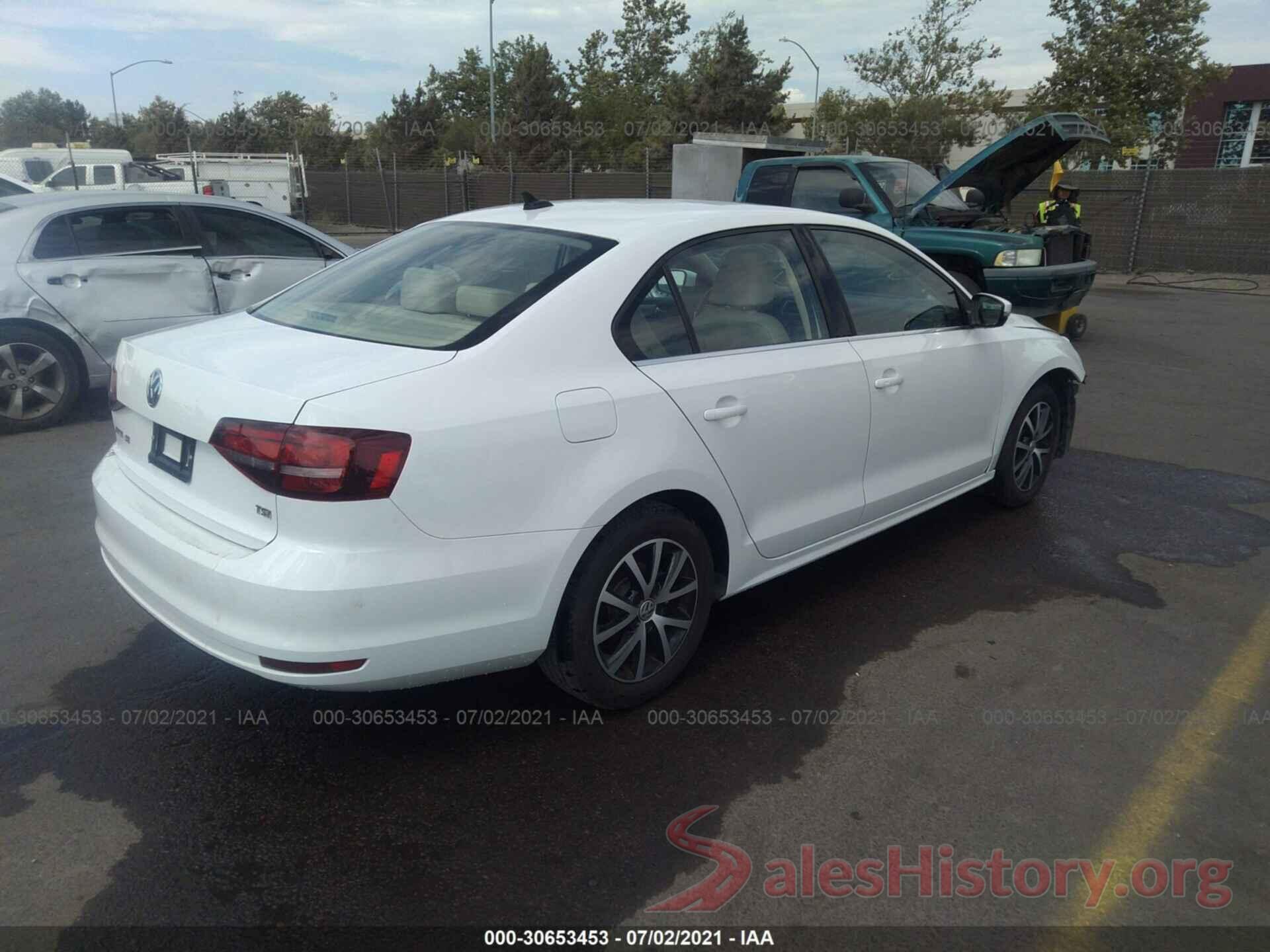 3VWDB7AJ5JM247473 2018 VOLKSWAGEN JETTA