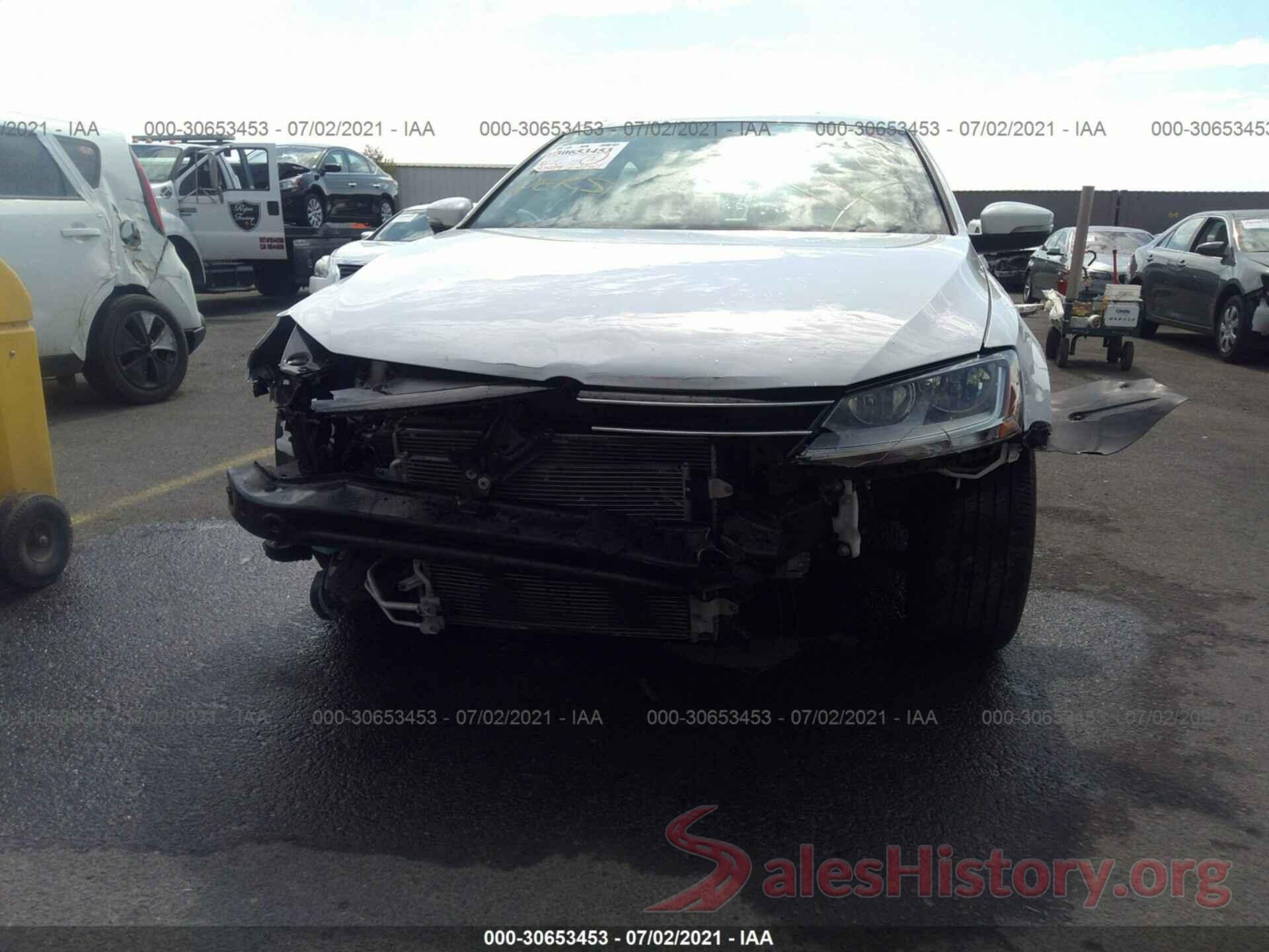 3VWDB7AJ5JM247473 2018 VOLKSWAGEN JETTA