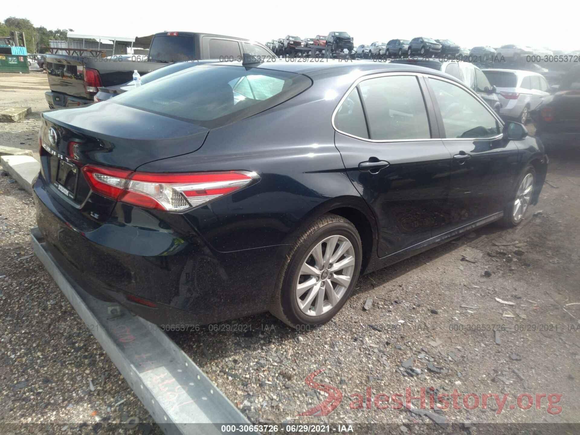 4T1C11AK1LU500323 2020 TOYOTA CAMRY