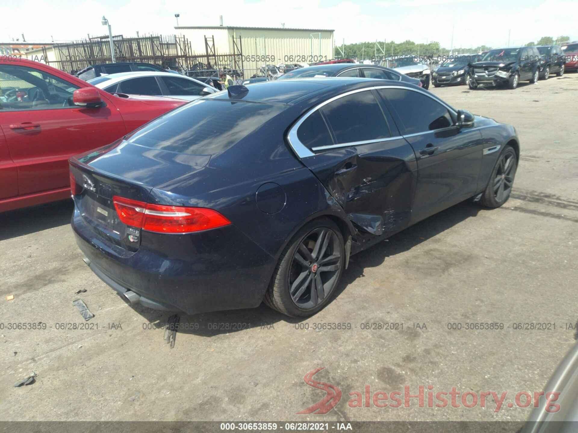 SAJAK4BV6HA960431 2017 JAGUAR XE