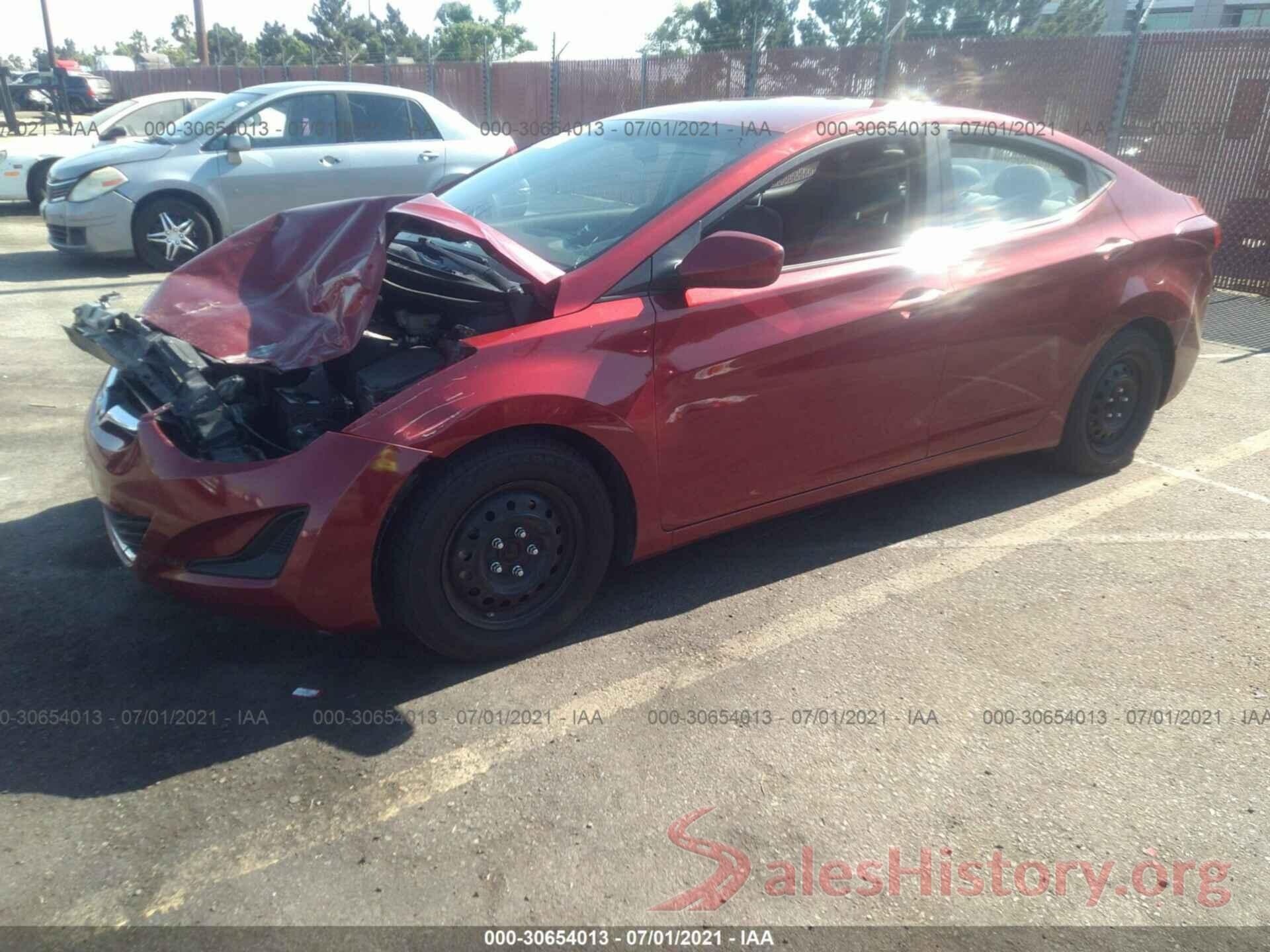 5NPDH4AE9GH756550 2016 HYUNDAI ELANTRA