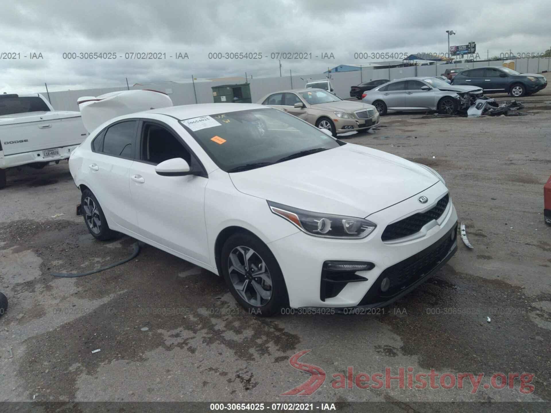 3KPF24AD2LE139751 2020 KIA FORTE