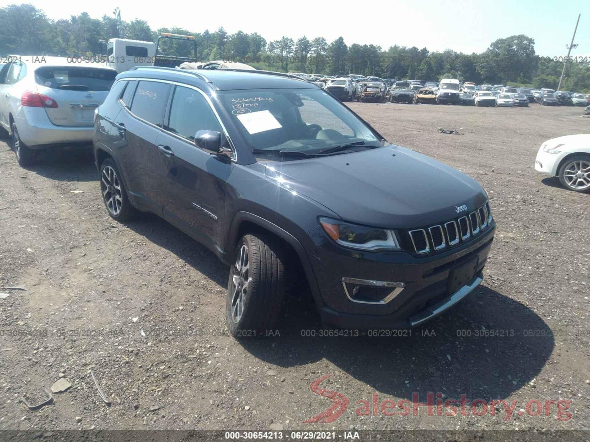 3C4NJDCB7JT396326 2018 JEEP COMPASS