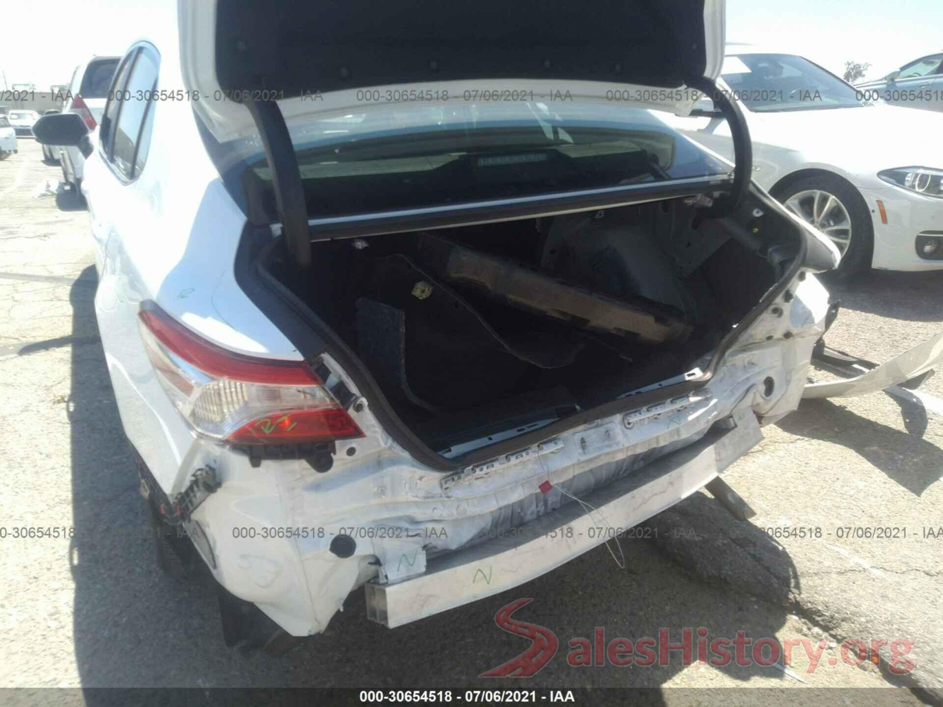 4T1B11HK8KU832839 2019 TOYOTA CAMRY