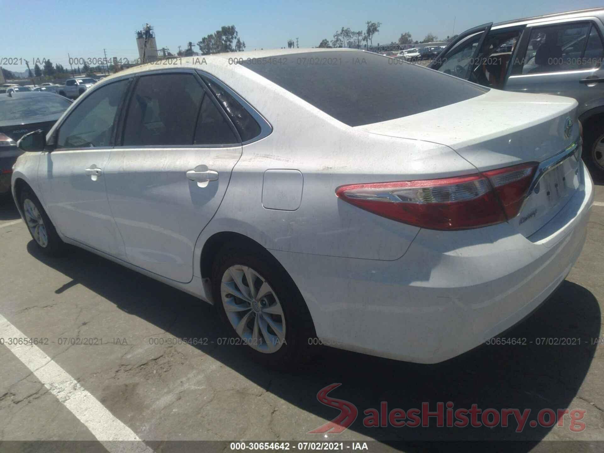 4T4BF1FKXGR555385 2016 TOYOTA CAMRY