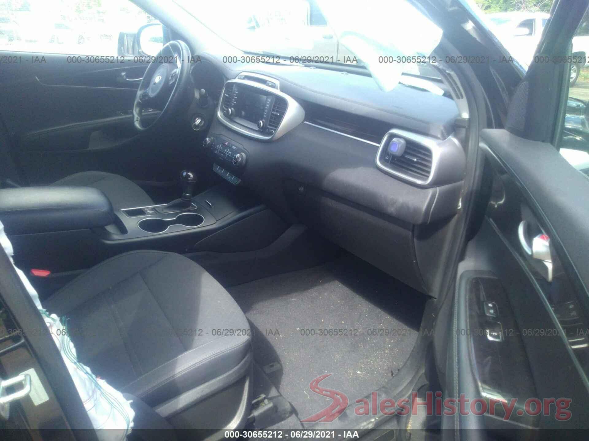 5XYPGDA36HG265120 2017 KIA SORENTO