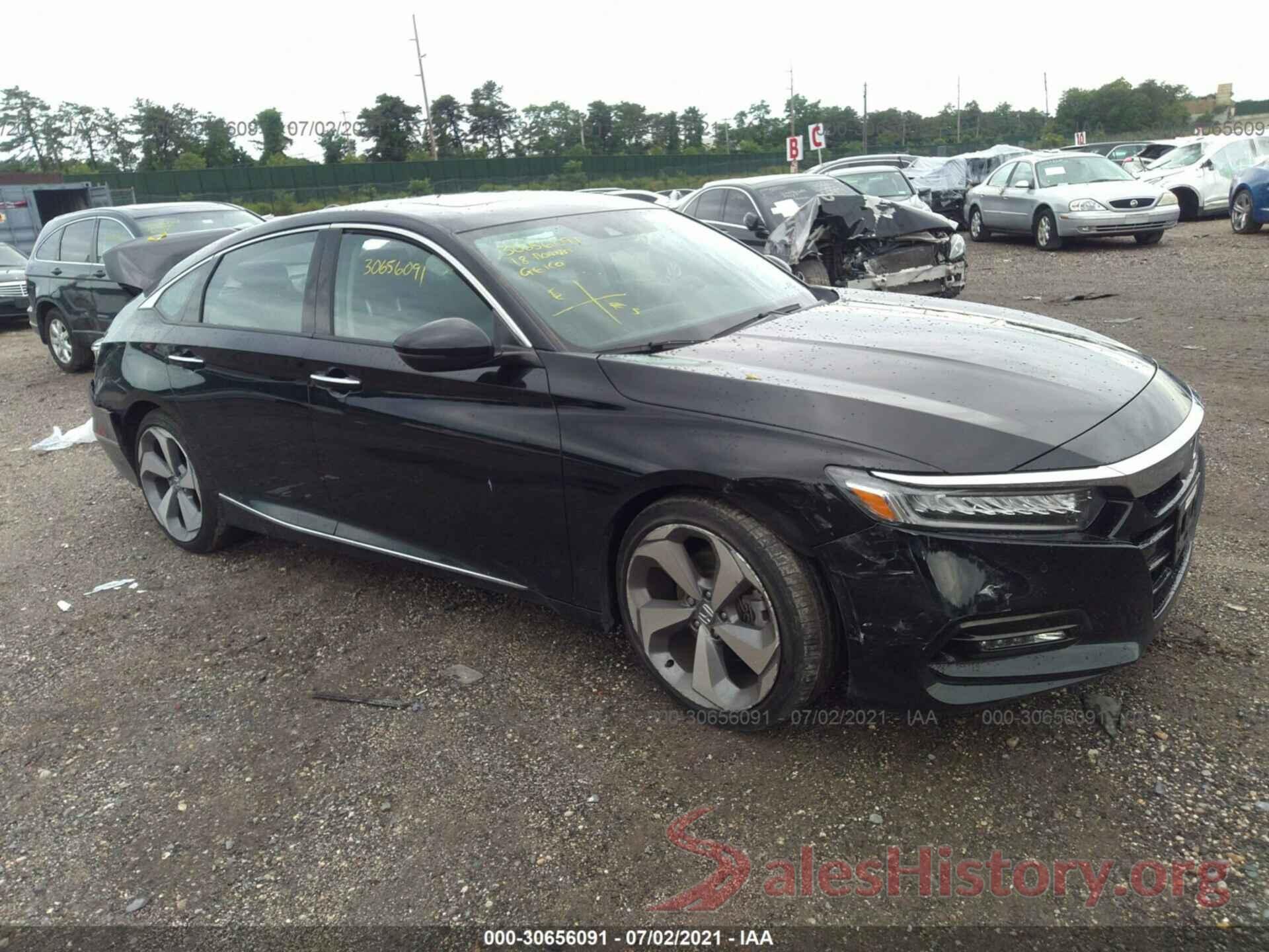 1HGCV2F90JA025316 2018 HONDA ACCORD SEDAN