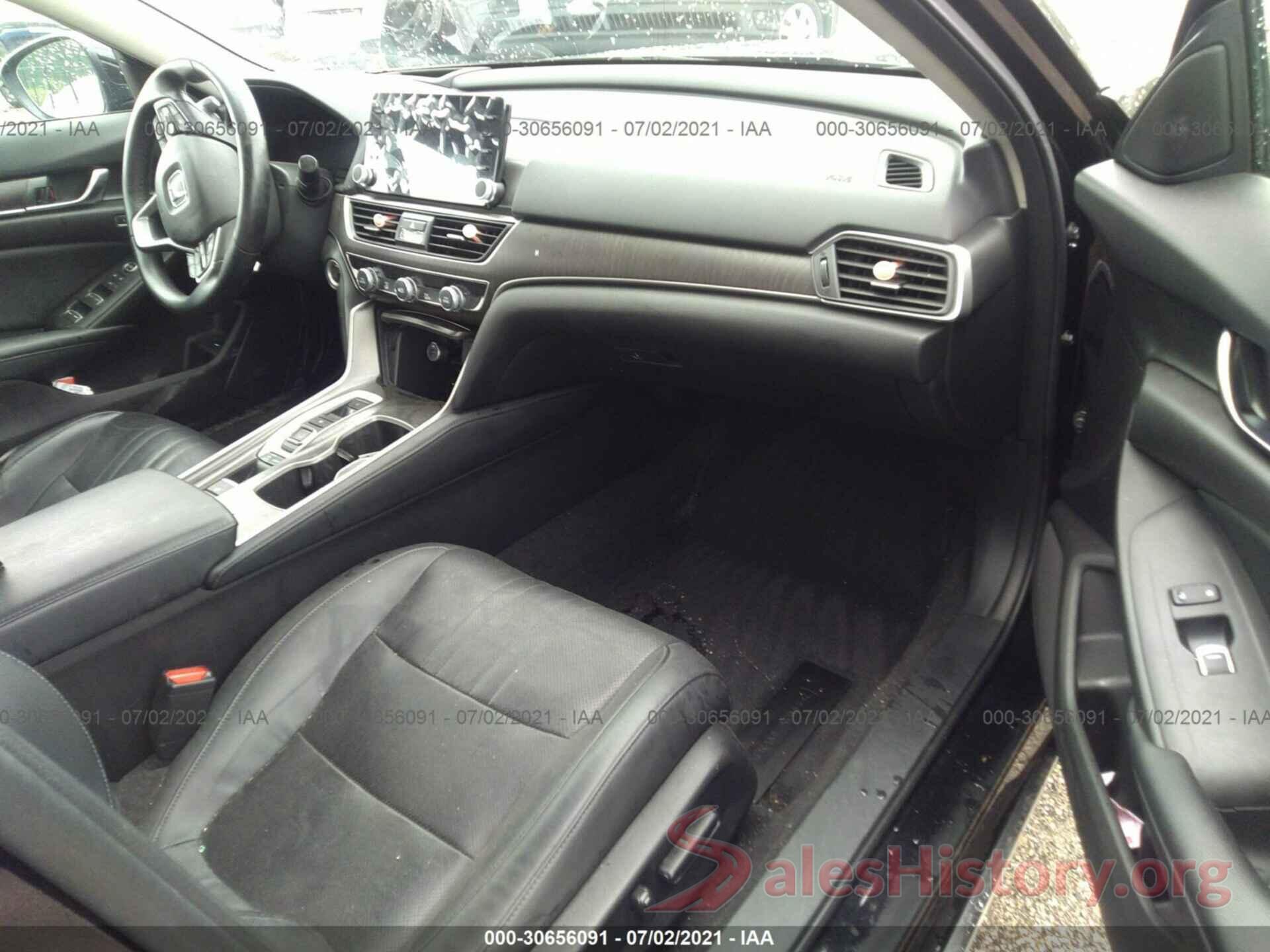 1HGCV2F90JA025316 2018 HONDA ACCORD SEDAN