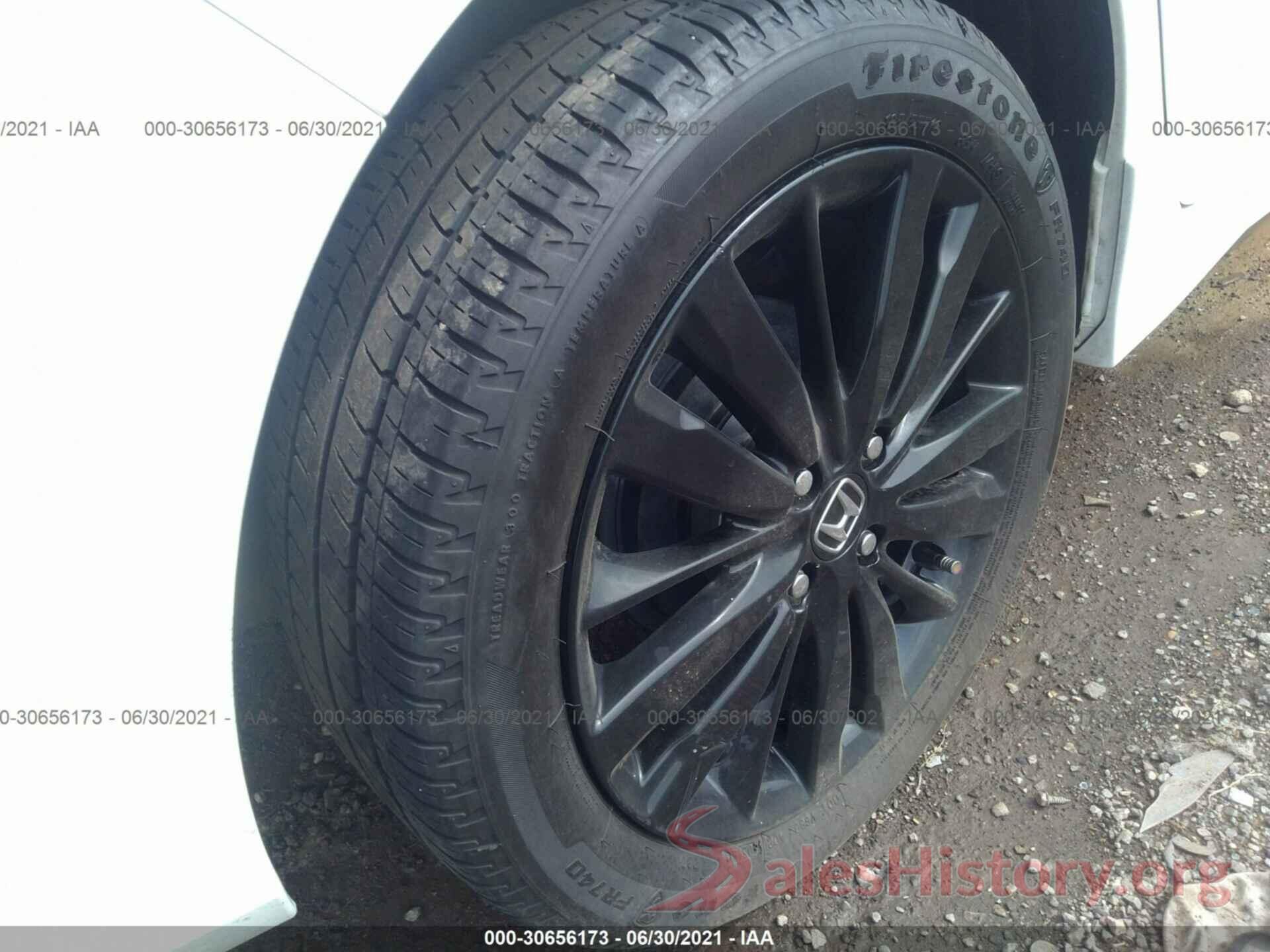 3HGGK5H69JM709265 2018 HONDA FIT