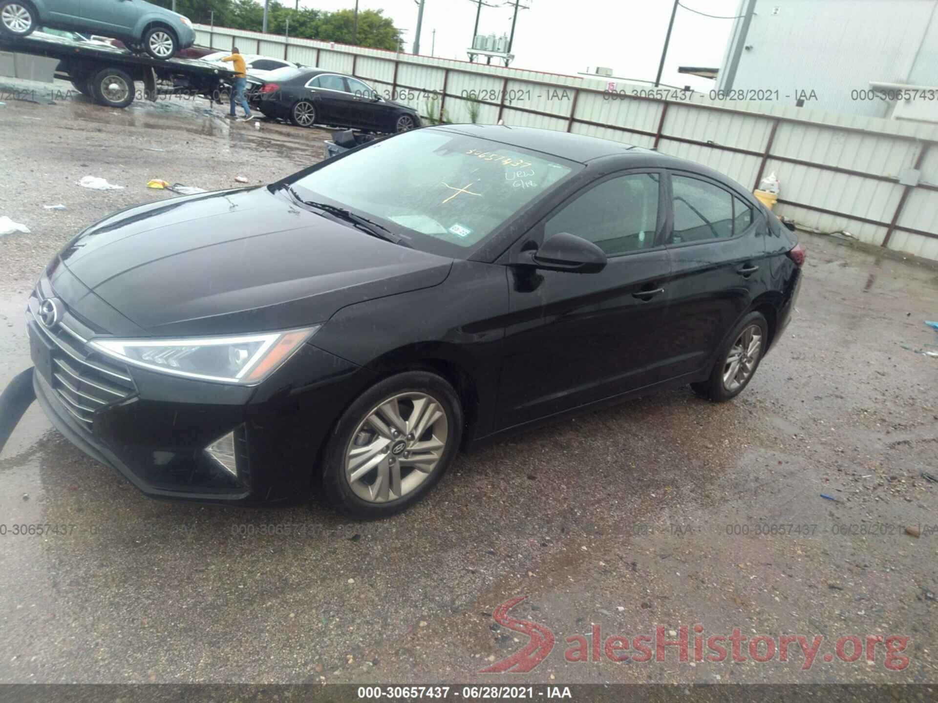 5NPD84LF9KH469451 2019 HYUNDAI ELANTRA