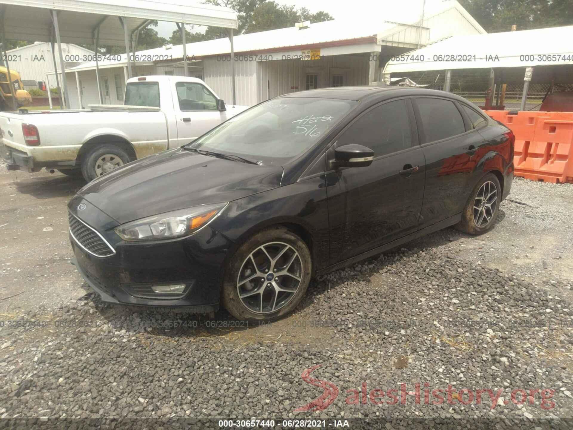 1FADP3H27JL308924 2018 FORD FOCUS