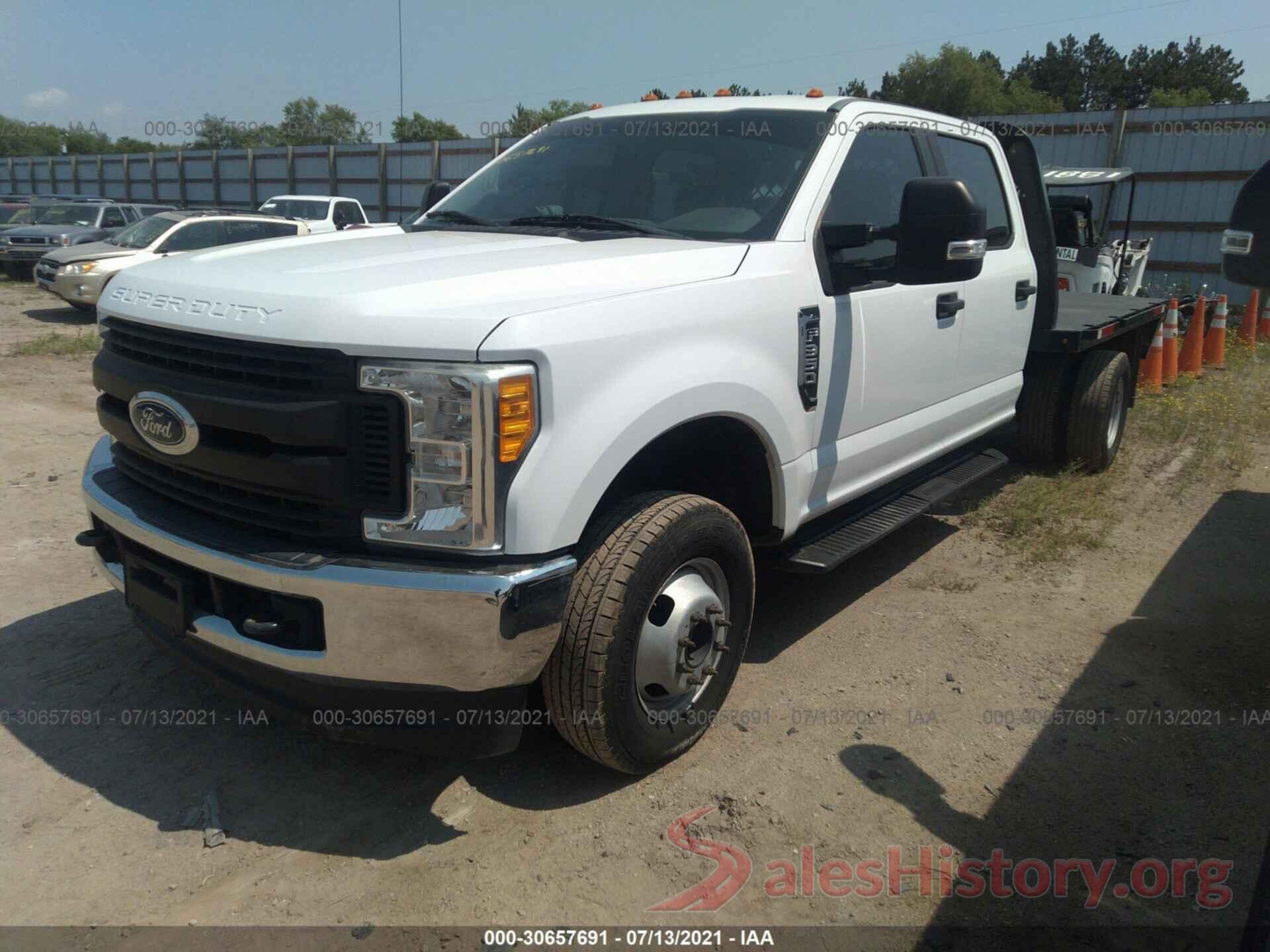 1FD83H61HEB93832 2017 FORD F350