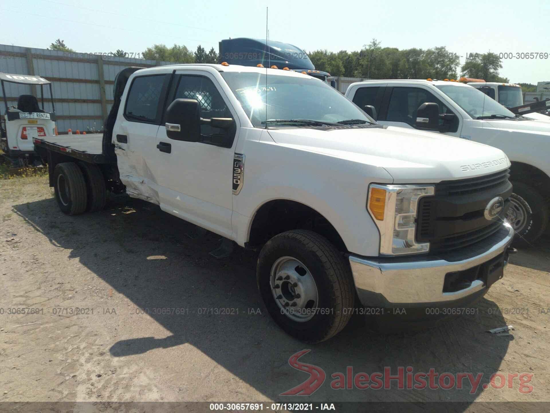 1FD83H61HEB93832 2017 FORD F350